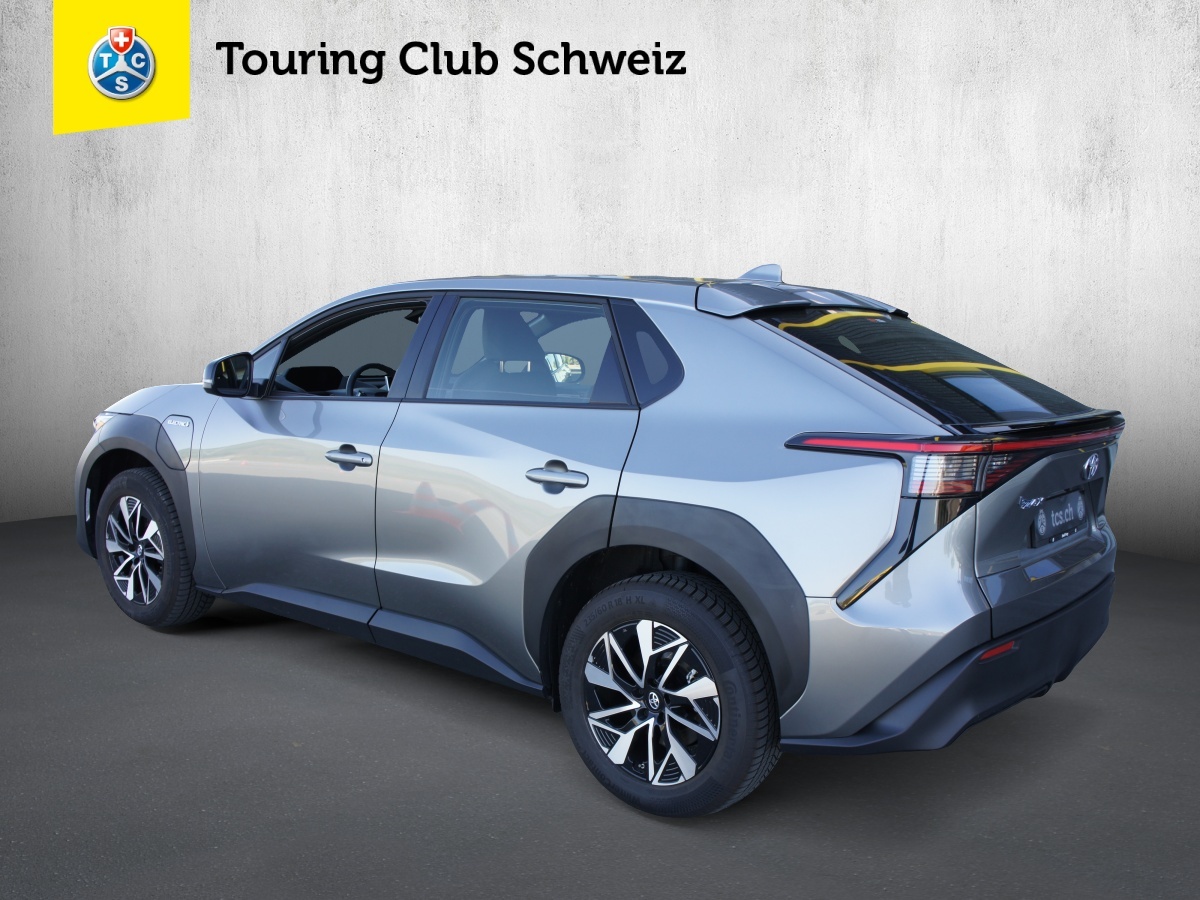 TOYOTA bZ4X Trend 71,4 kWh 2WD-image-2