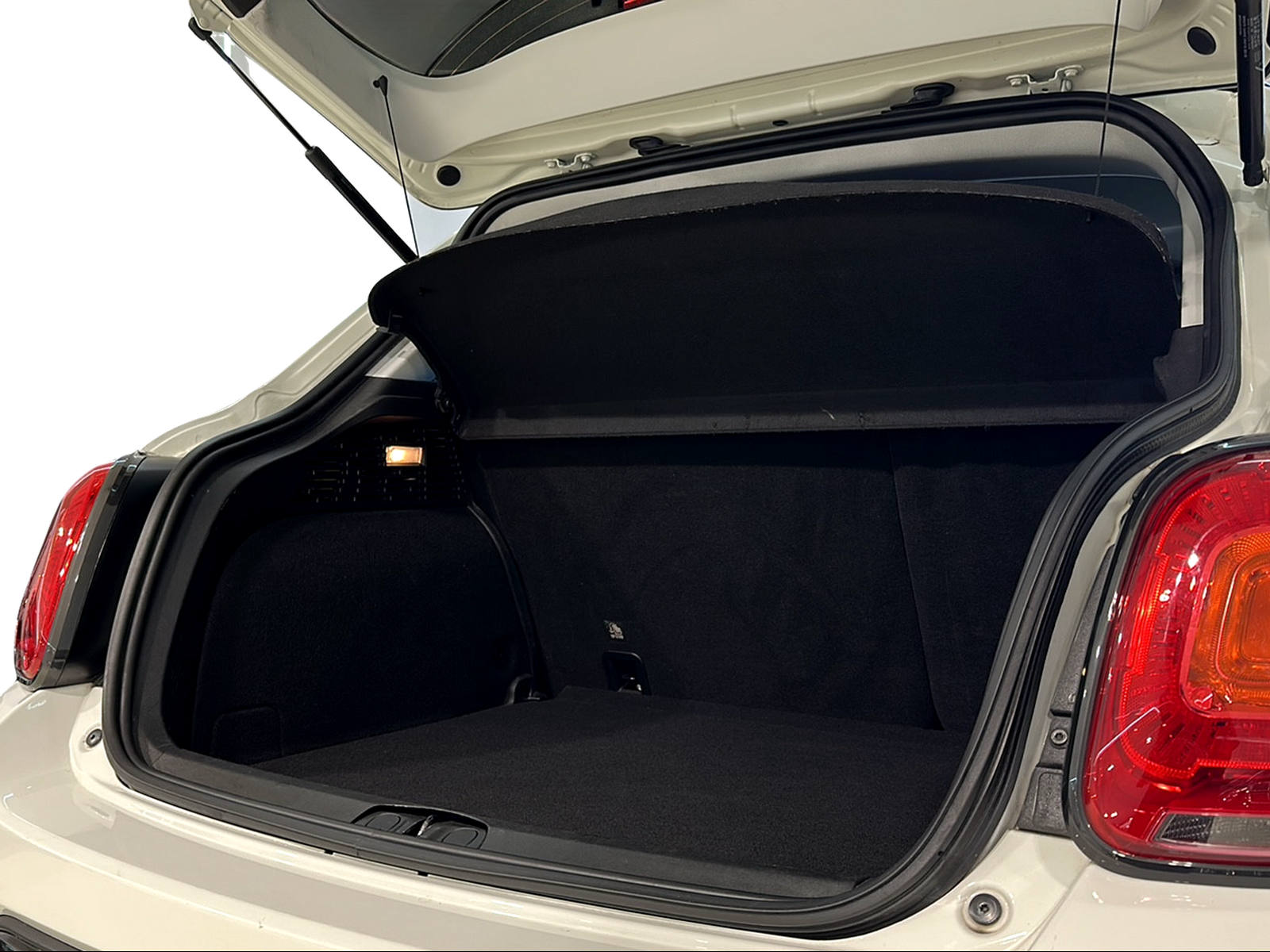 FIAT 500X 1.4T Xcite S 4x4 Automatic-image-7