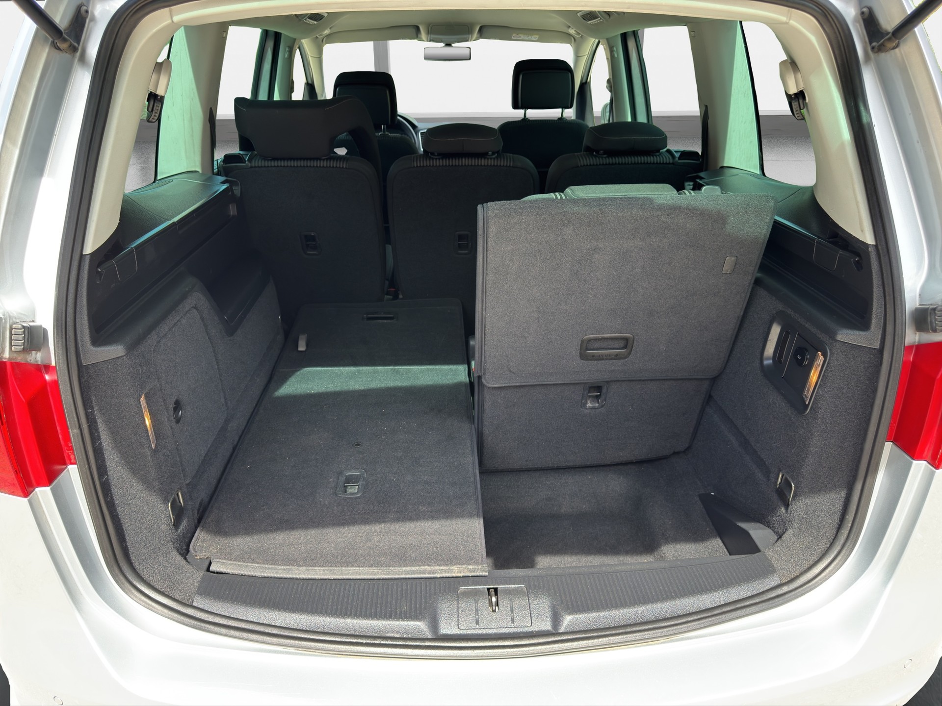 SEAT Alhambra 2.0 TDI ITECH 4x4 7 PLÄTZER-image-15
