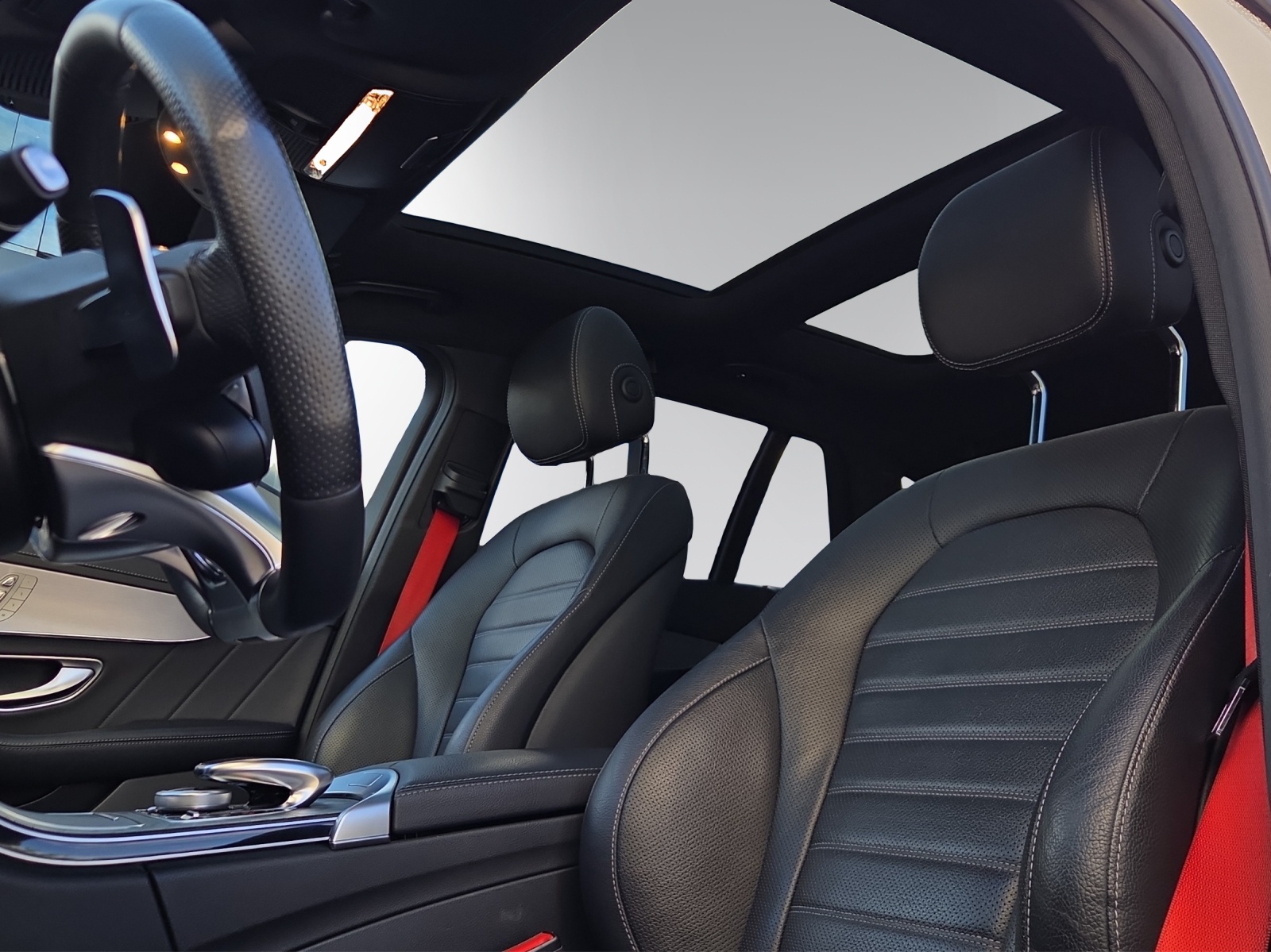 MERCEDES-BENZ C 43 AMG 4Matic 9G-Tronic-image-8