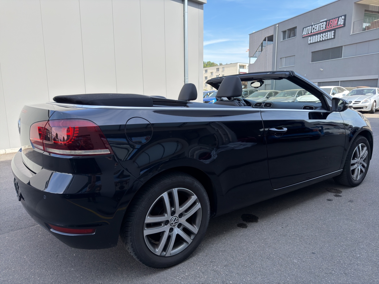 VW Golf Cabrio 1.4 TSI Lounge-image-23