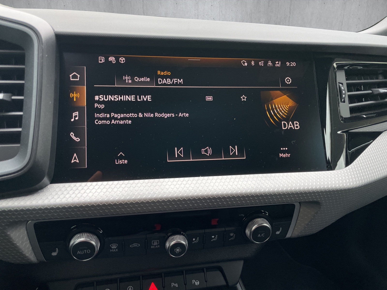AUDI A1 Sportback 30 TFSI S Line Attraction S-tronic-image-11