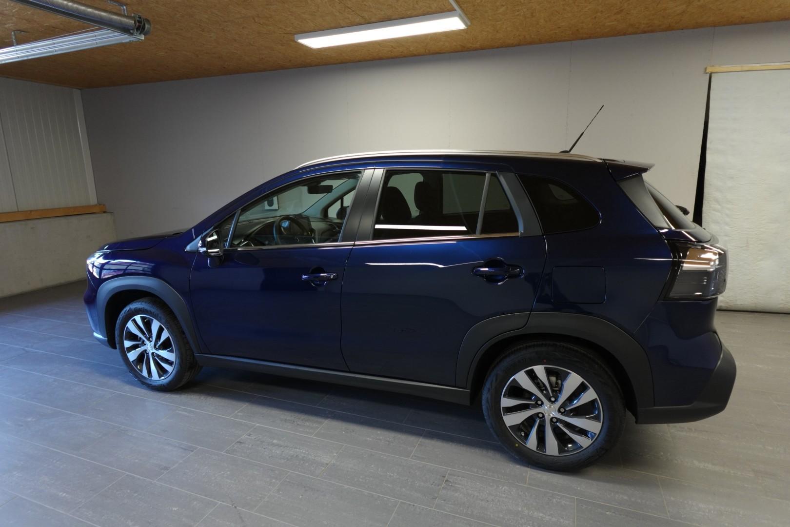 SUZUKI S-Cross 1.4 T Compact Top Hybrid 4x4-image-9