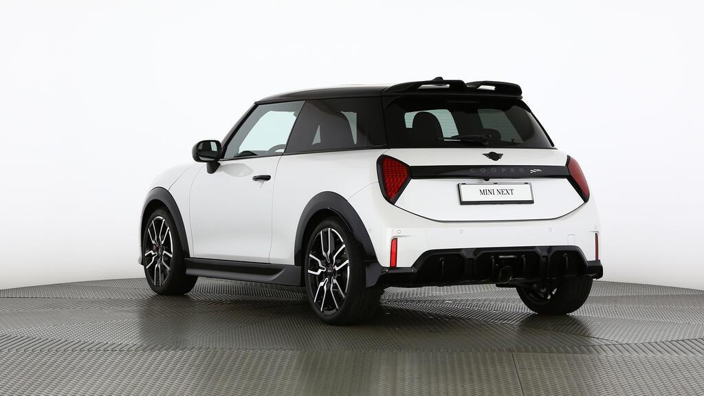 MINI John Cooper Works-image-3