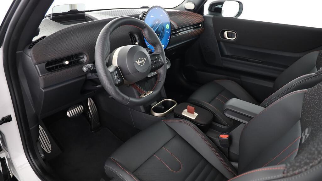 MINI John Cooper Works-image-16