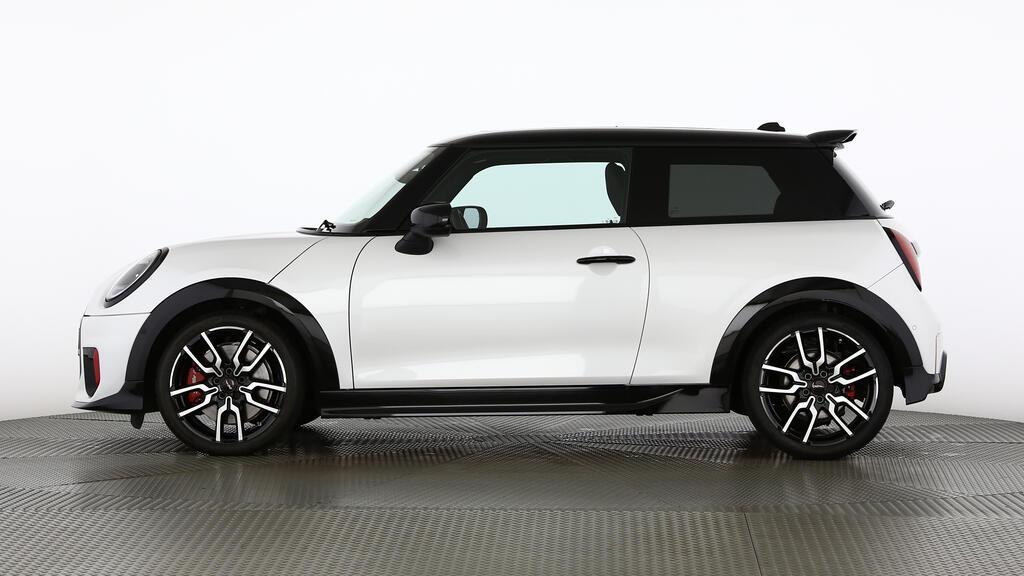 MINI John Cooper Works-image-2