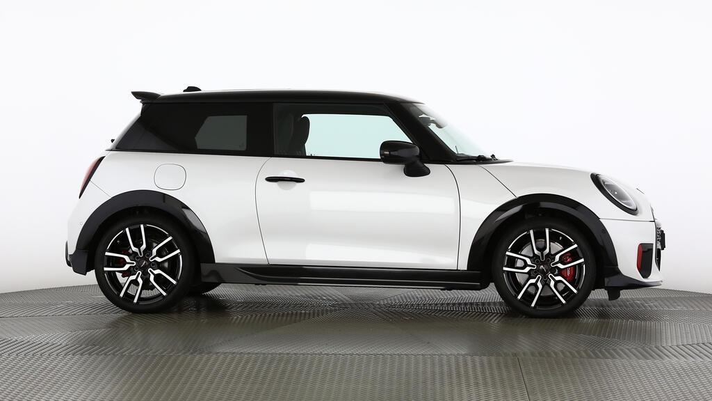 MINI John Cooper Works-image-1