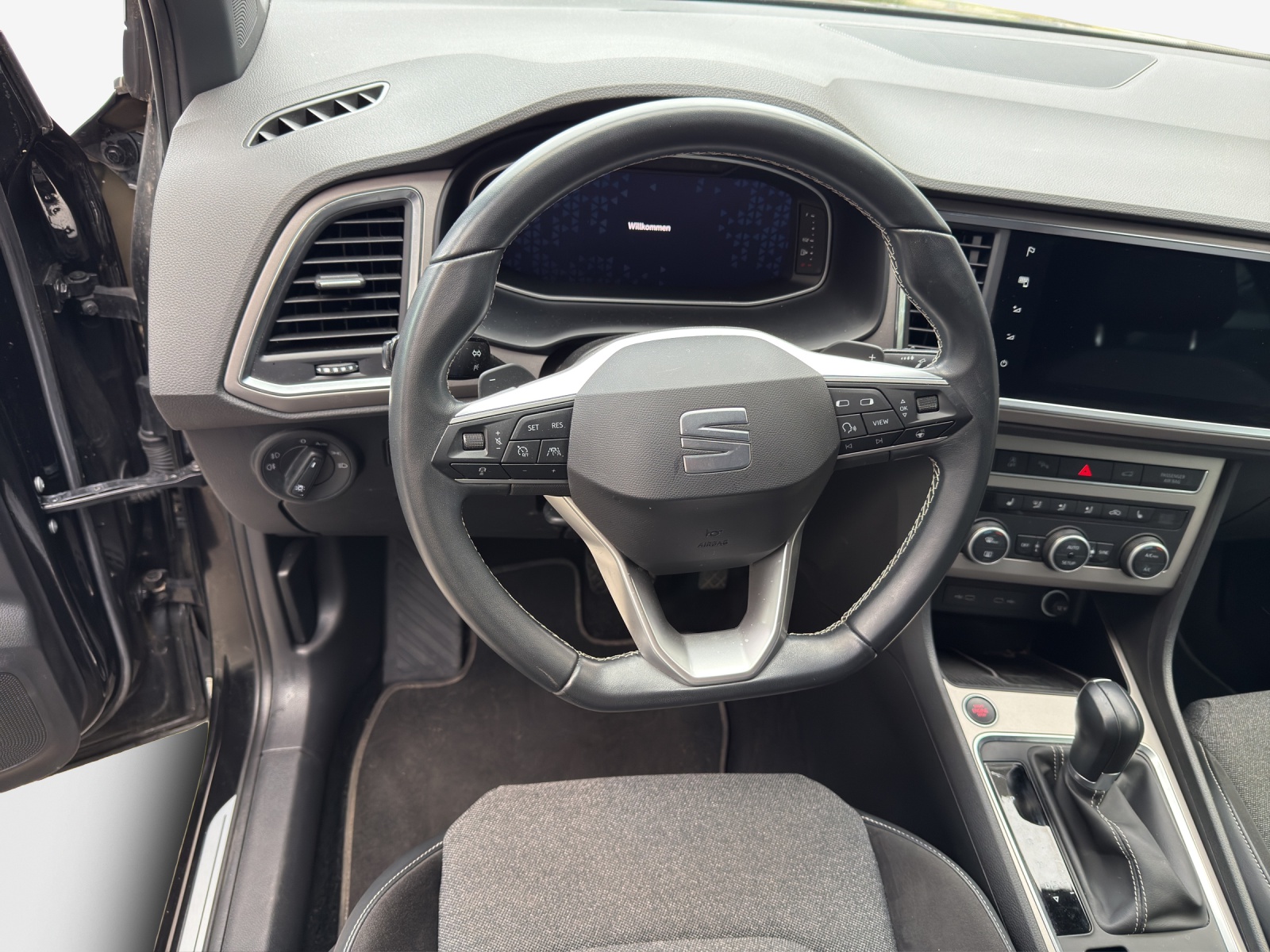 SEAT Ateca 1.5 TSI EVO Hola Xperience DSG-image-9