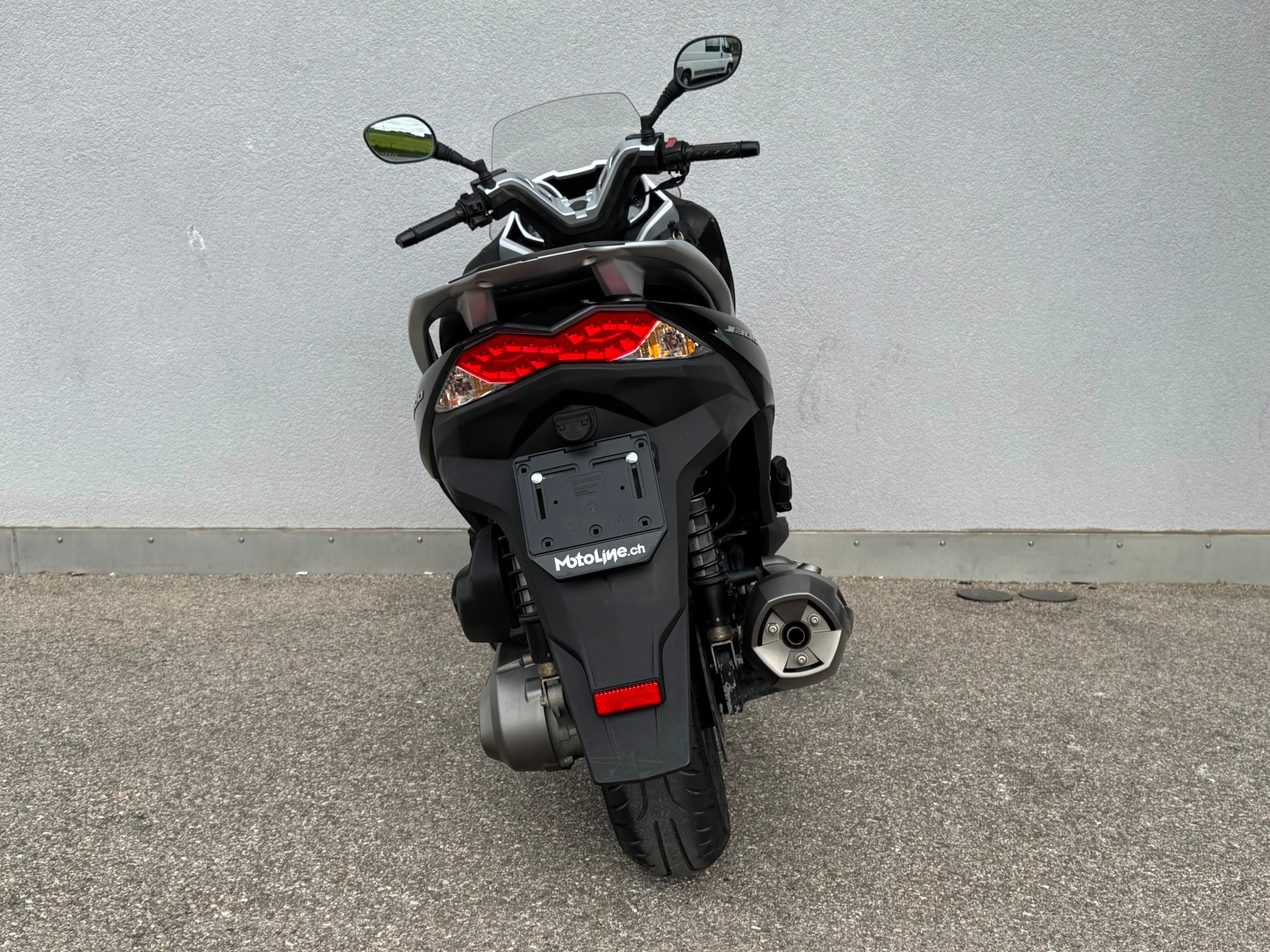 KAWASAKI J 300 ABS-image-7