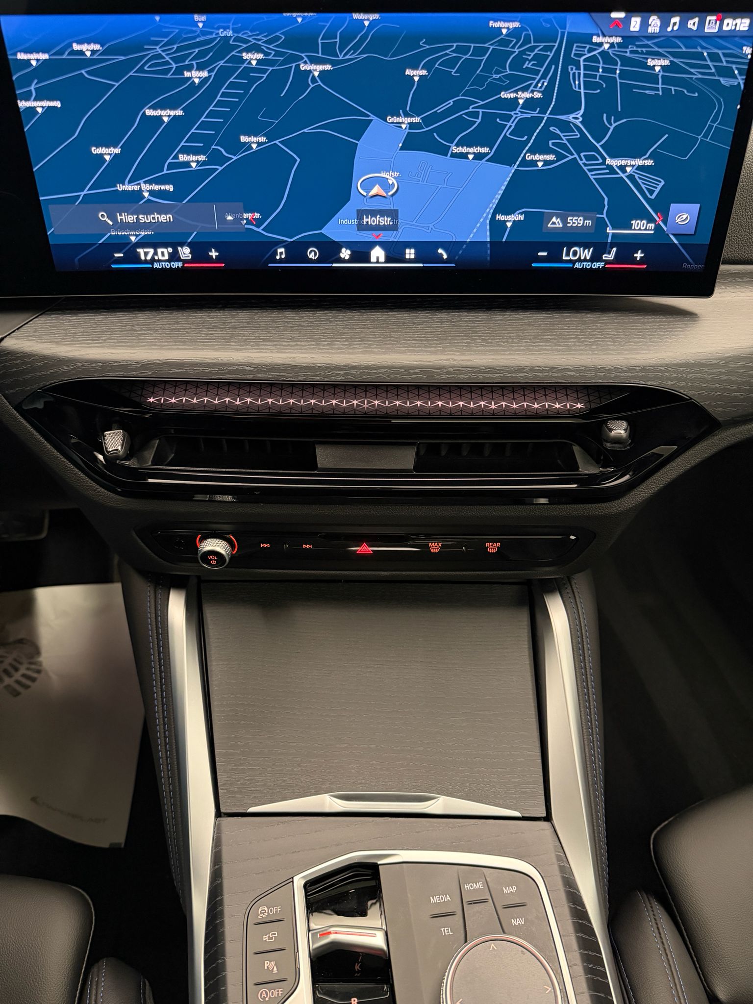 BMW M240i xDrive M Sport Pro Steptronic-image-16