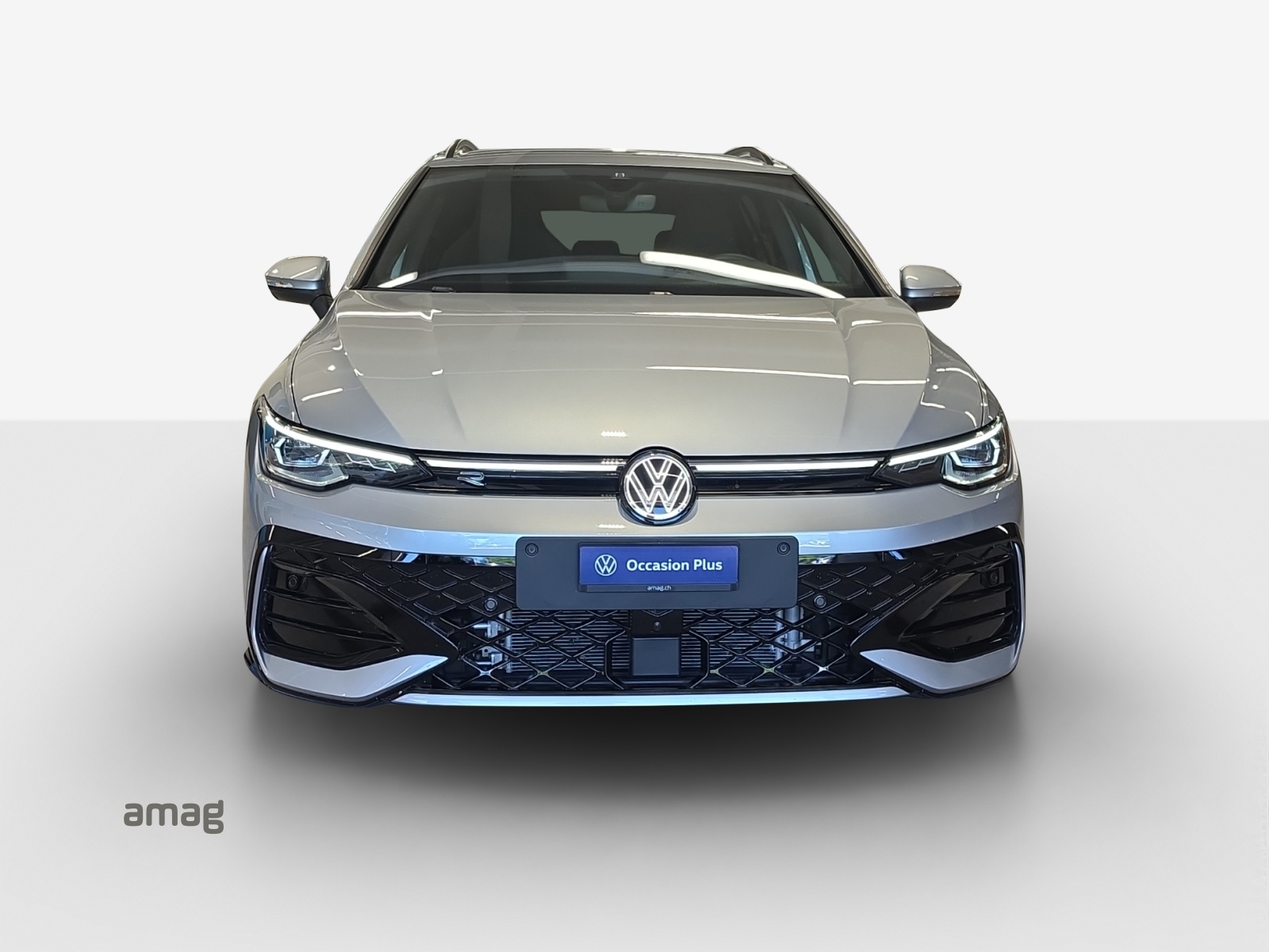 VW Golf Variant 2.0 TSI R-Line DSG 4 Motion-image-6