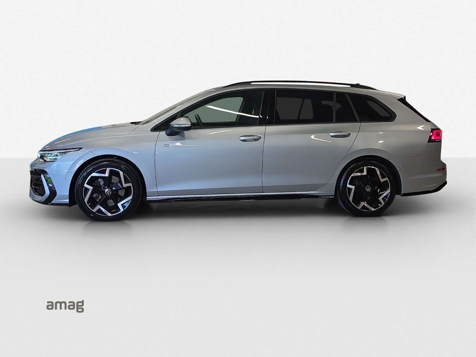 VW Golf Variant 2.0 TSI R-Line DSG 4 Motion-image-1