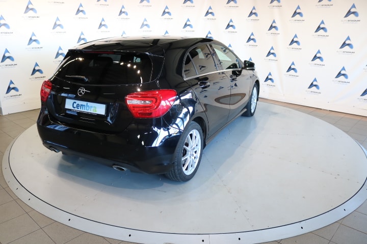 MERCEDES-BENZ A 160 CDI Urban-image-18