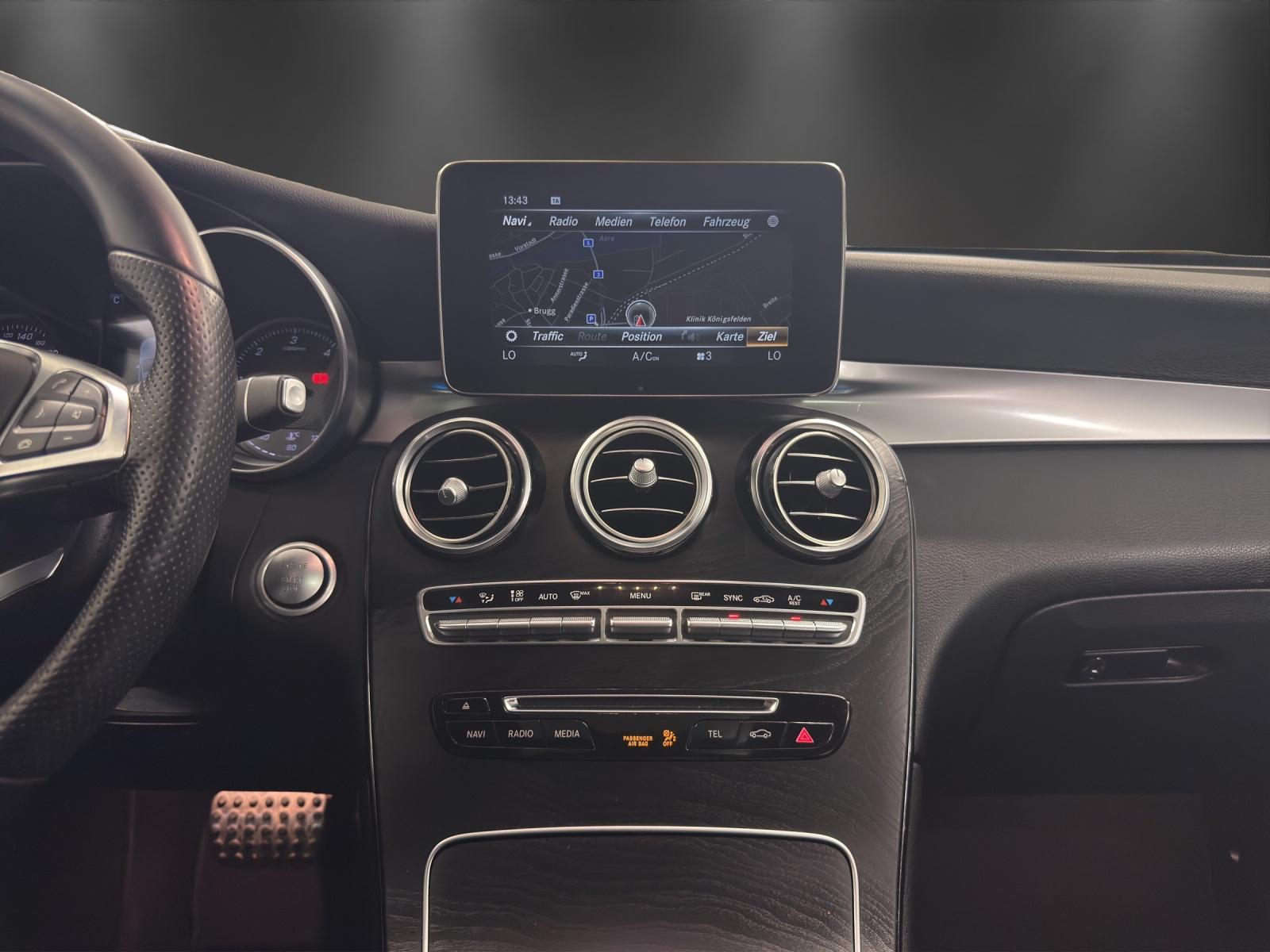 MERCEDES-BENZ GLC 250 d AMG Line 4Matic 9G-Tronic-image-10