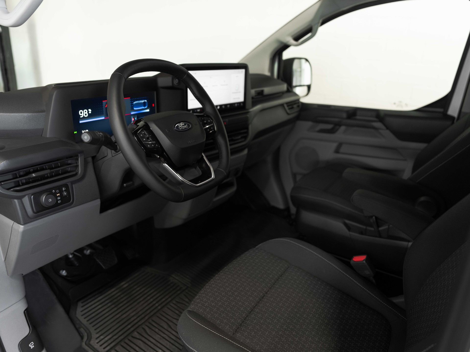 FORD Transit Custom Van 340 L2H1 65kWh Trend-image-5