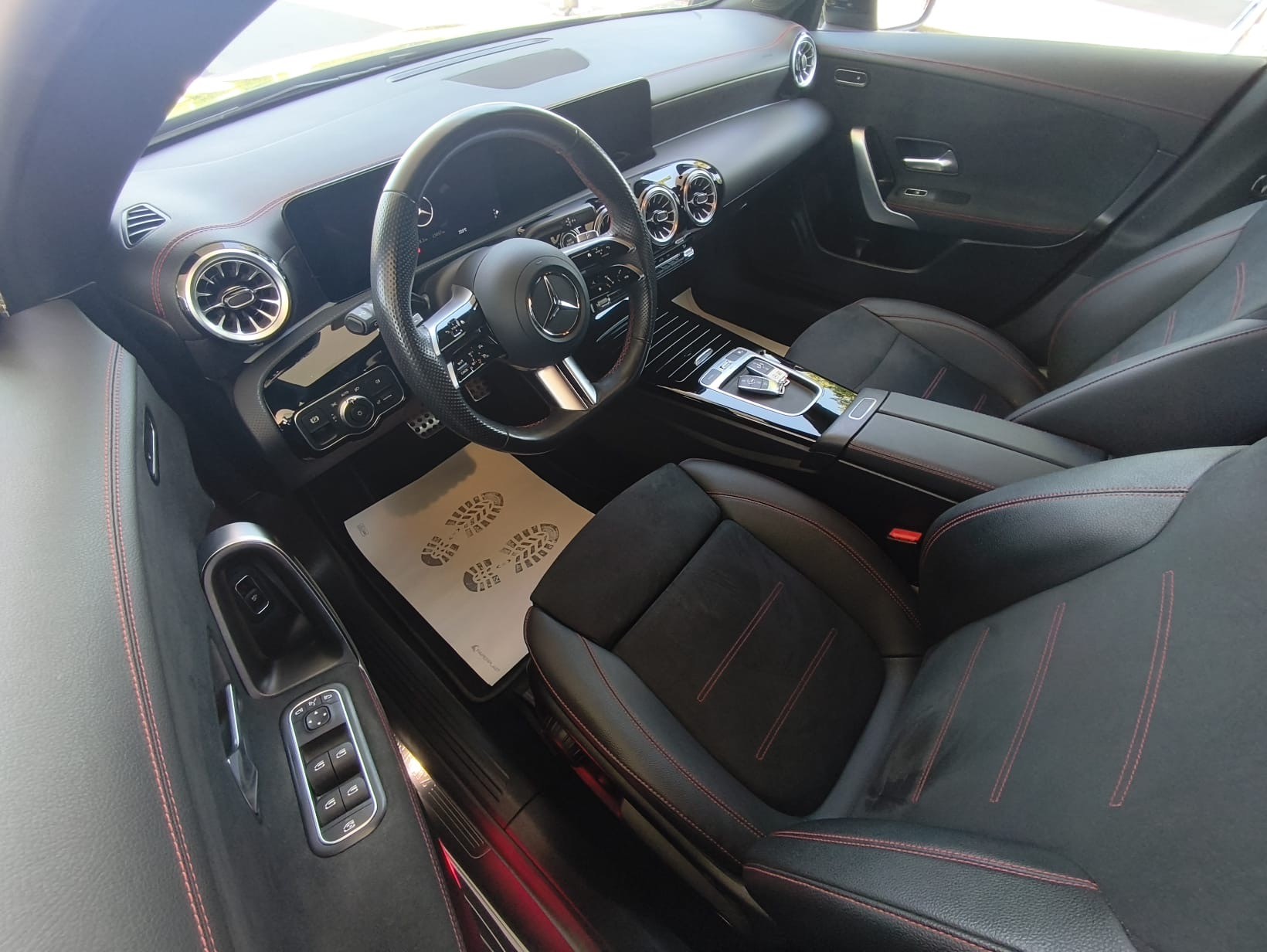 MERCEDES-BENZ CLA 200 d 8G-DCT-image-9