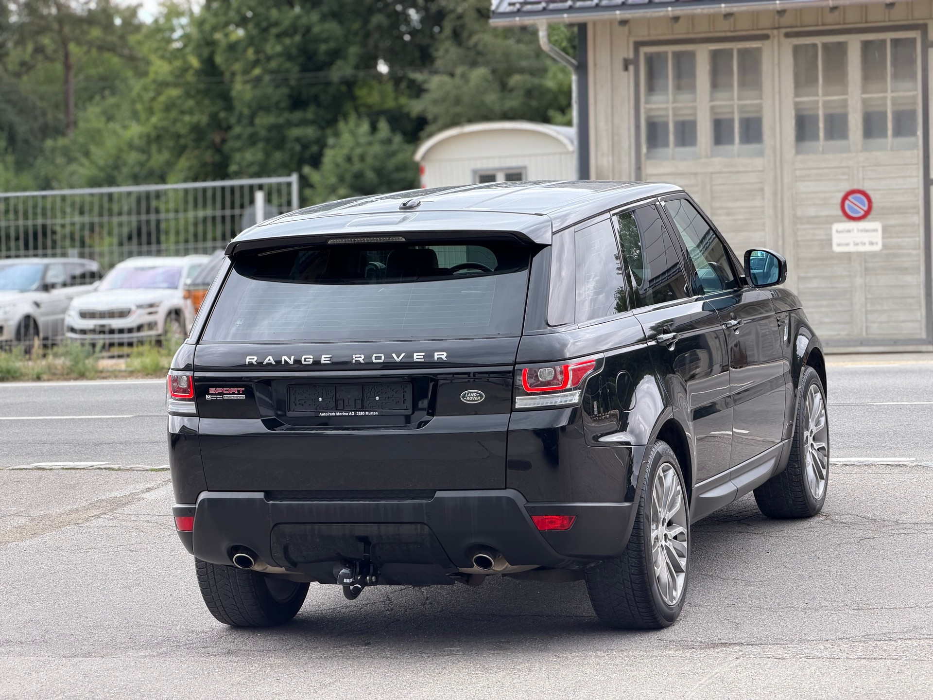 LAND ROVER Range Rover Sport 3.0 SDV6 HSE Dynamic Automatic-image-4