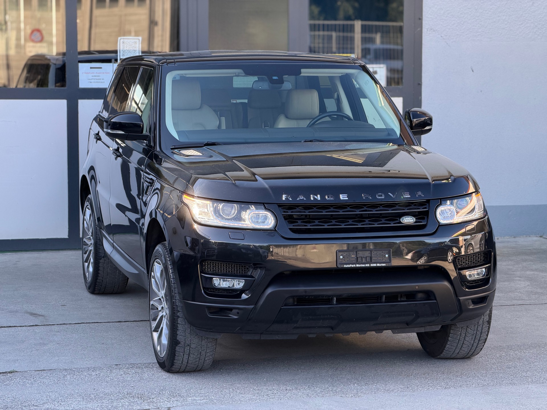 LAND ROVER Range Rover Sport 3.0 SDV6 HSE Dynamic Automatic-image-3