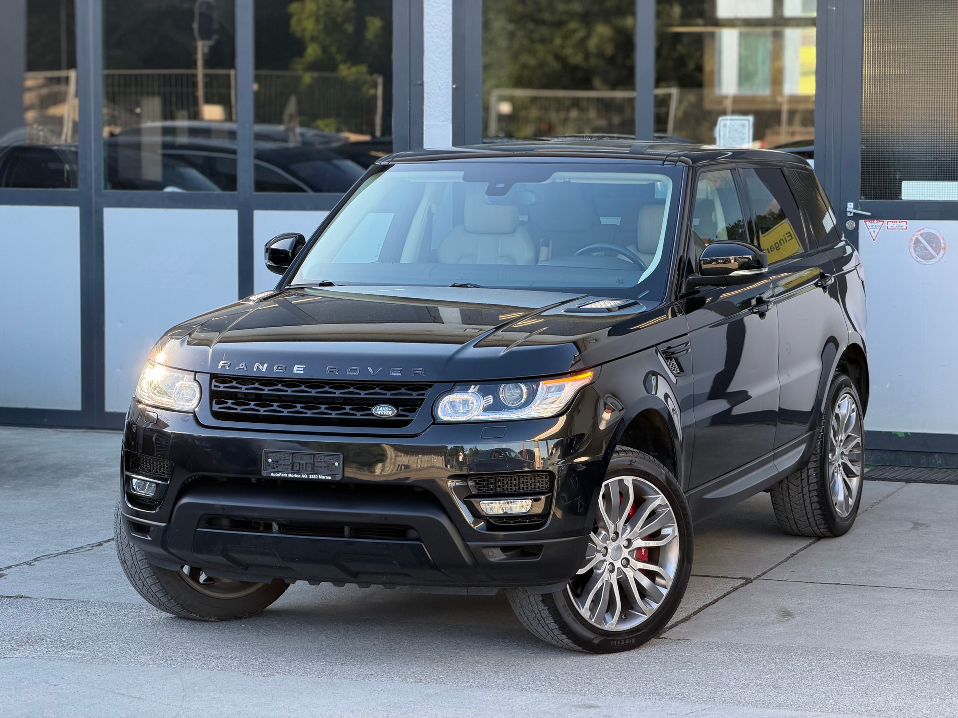 LAND ROVER Range Rover Sport 3.0 SDV6 HSE Dynamic Automatic-image-0