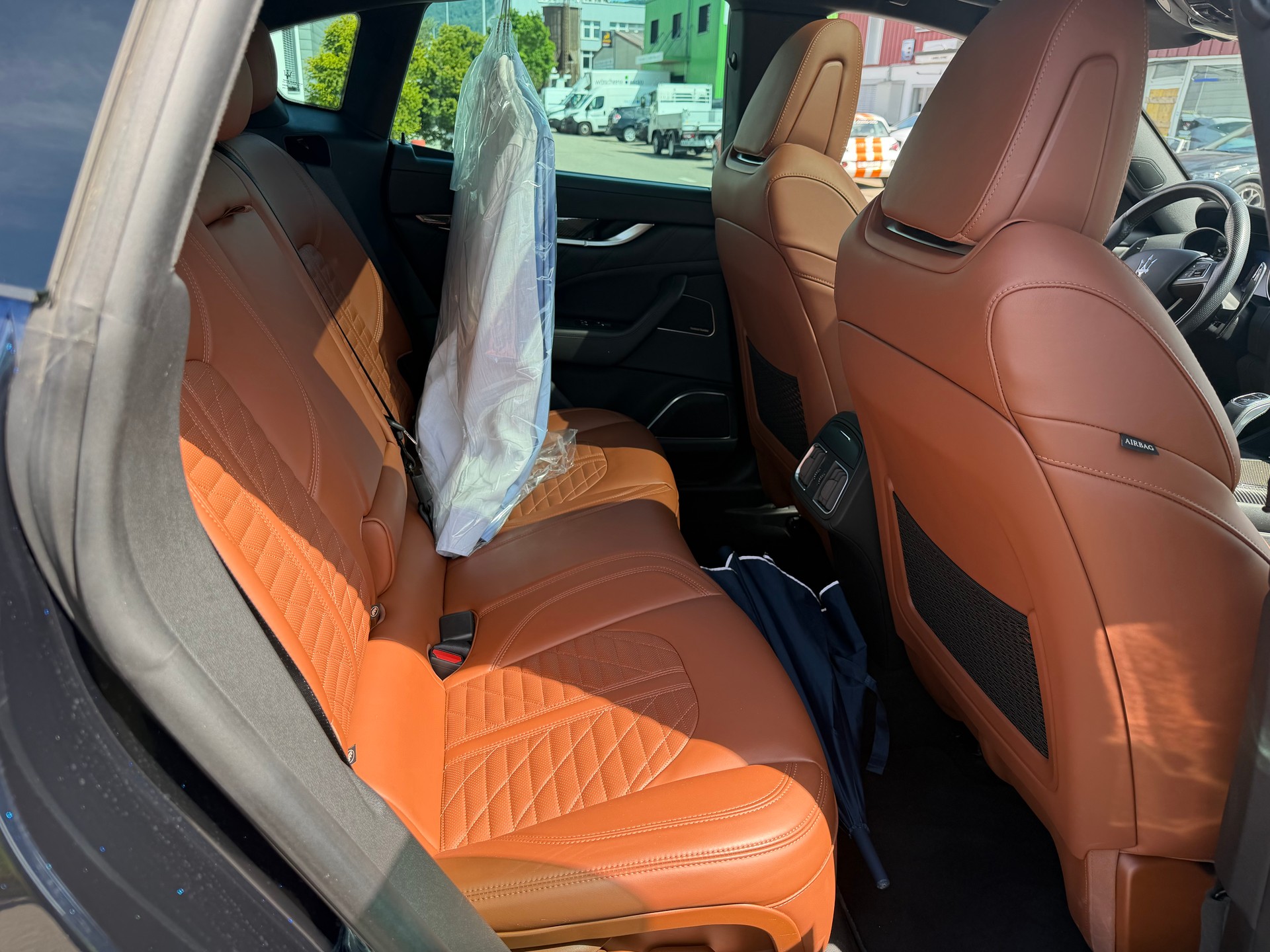 MASERATI Levante S 3.0 V6 GranSport Automatica-image-9