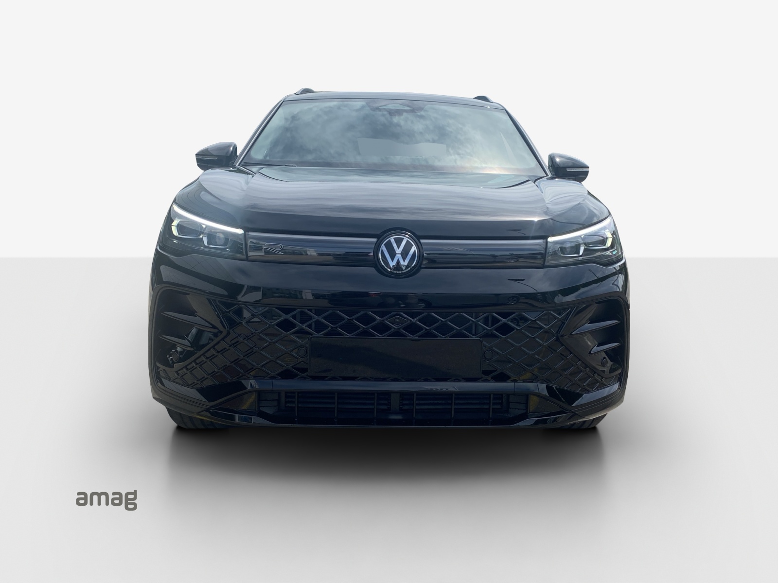 VW Tiguan 2.0 TDI SCR R-Line 4Motion DSG-image-6