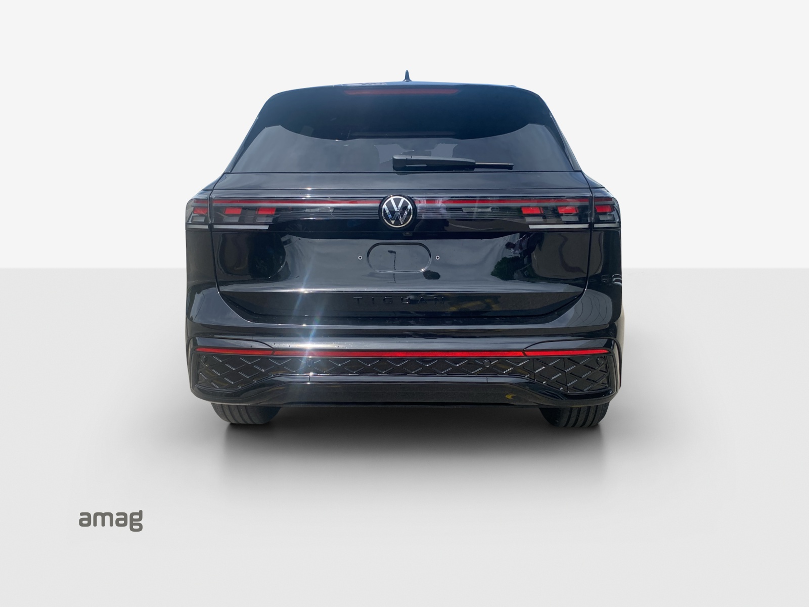 VW Tiguan 2.0 TDI SCR R-Line 4Motion DSG-image-3