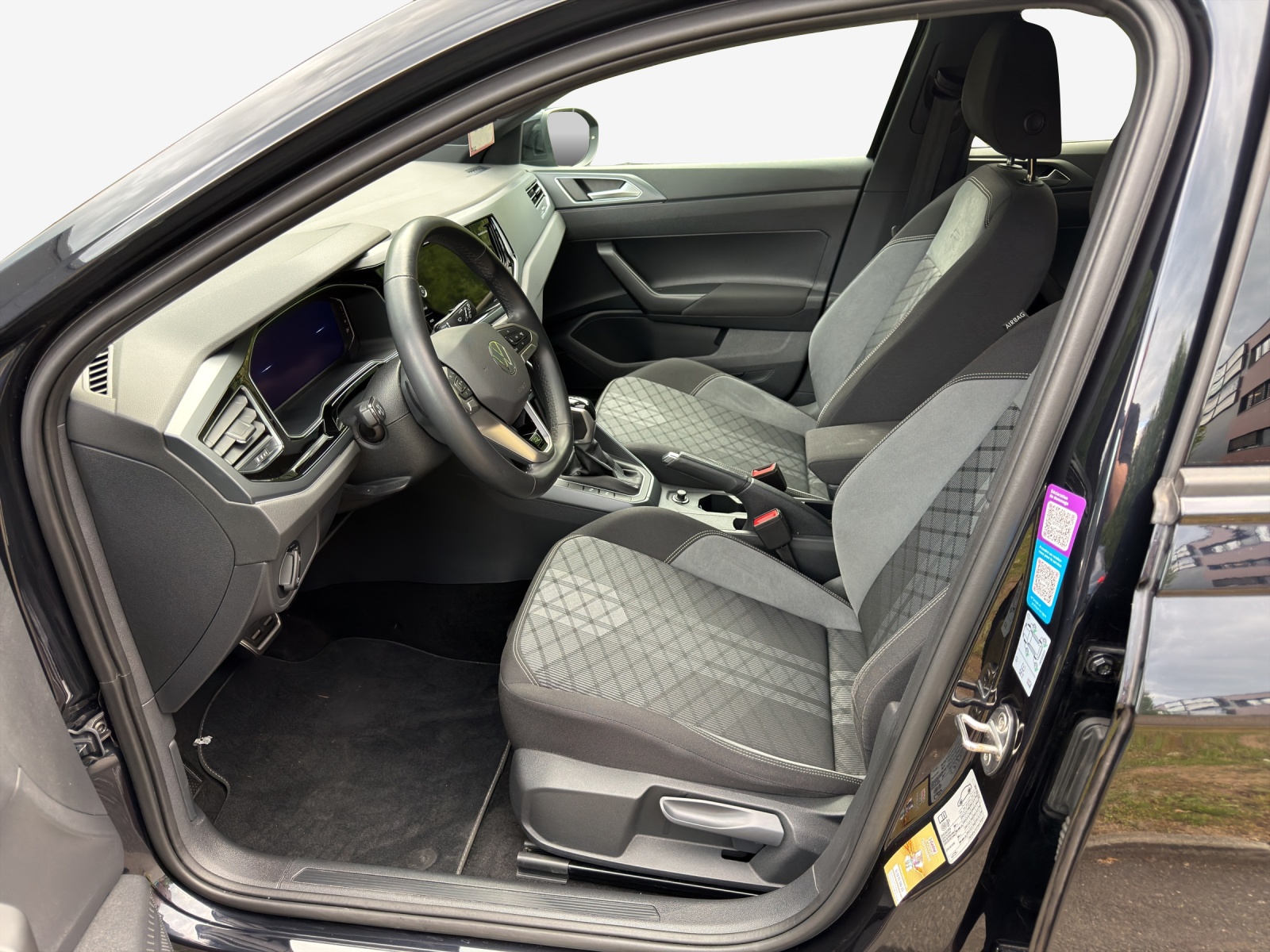 VW Taigo 1.0 TSI R-Line DSG-image-7