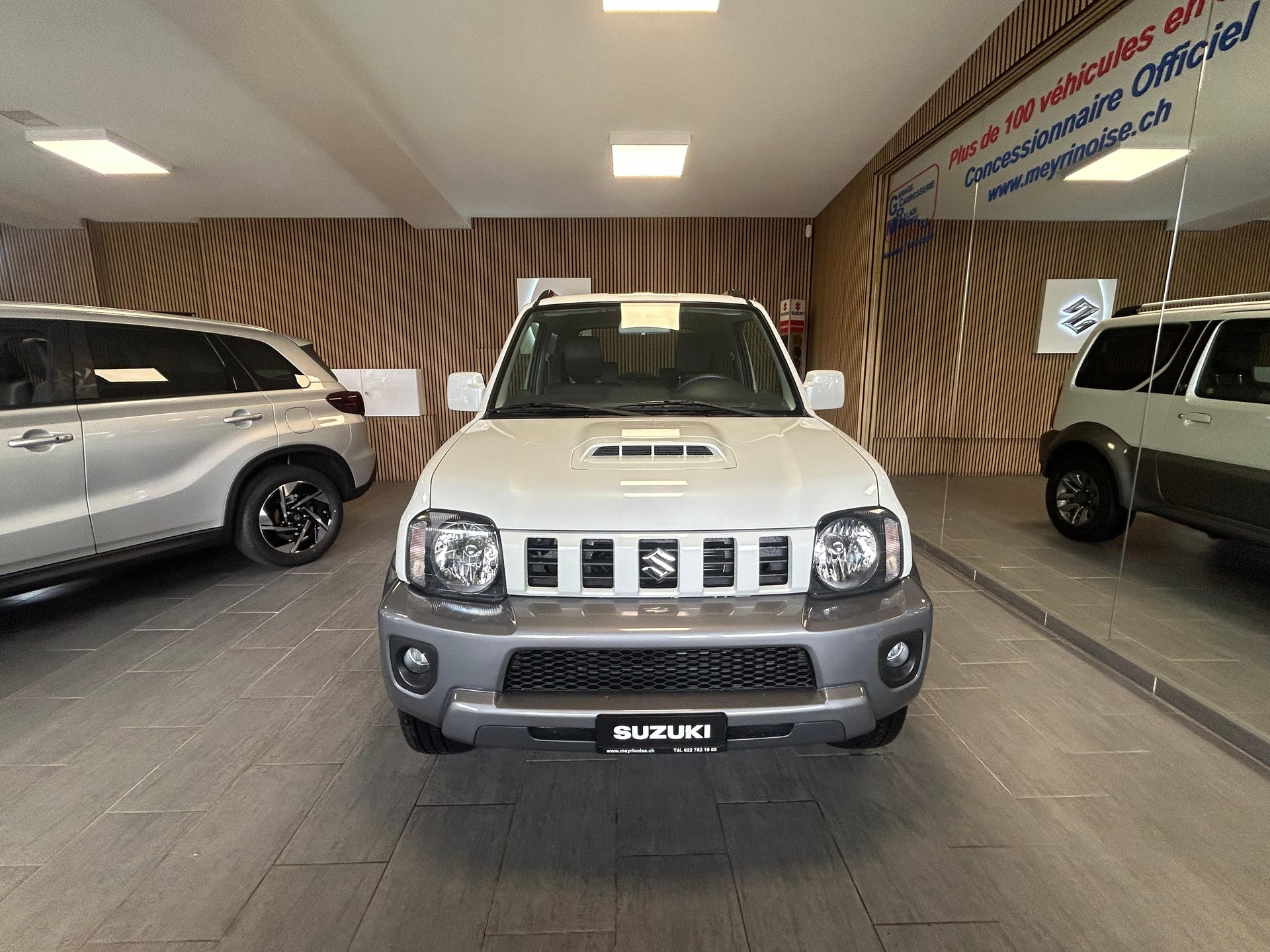 SUZUKI Jimny Wagon 1.3 4WD Sergio Cellano Top 4 PLACES/4 SITZE-image-2