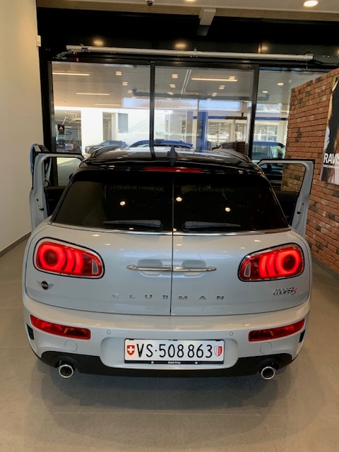 MINI 2.0i Cooper S SAG ALL4-image-4