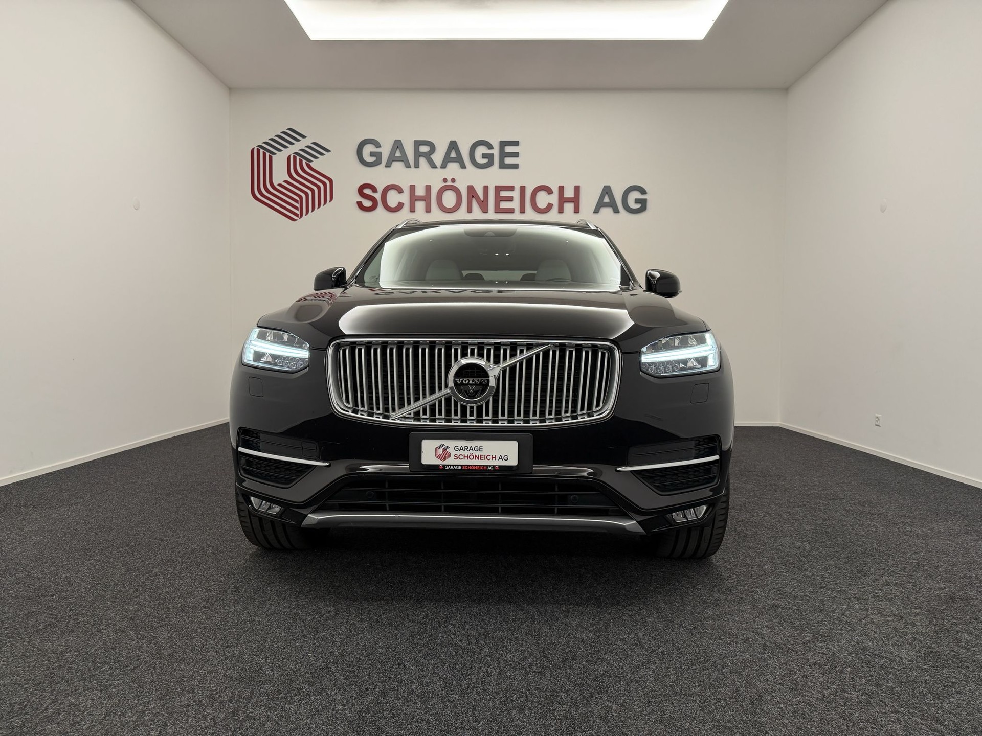 VOLVO XC90 D5 AWD Inscription Geartronic-image-2