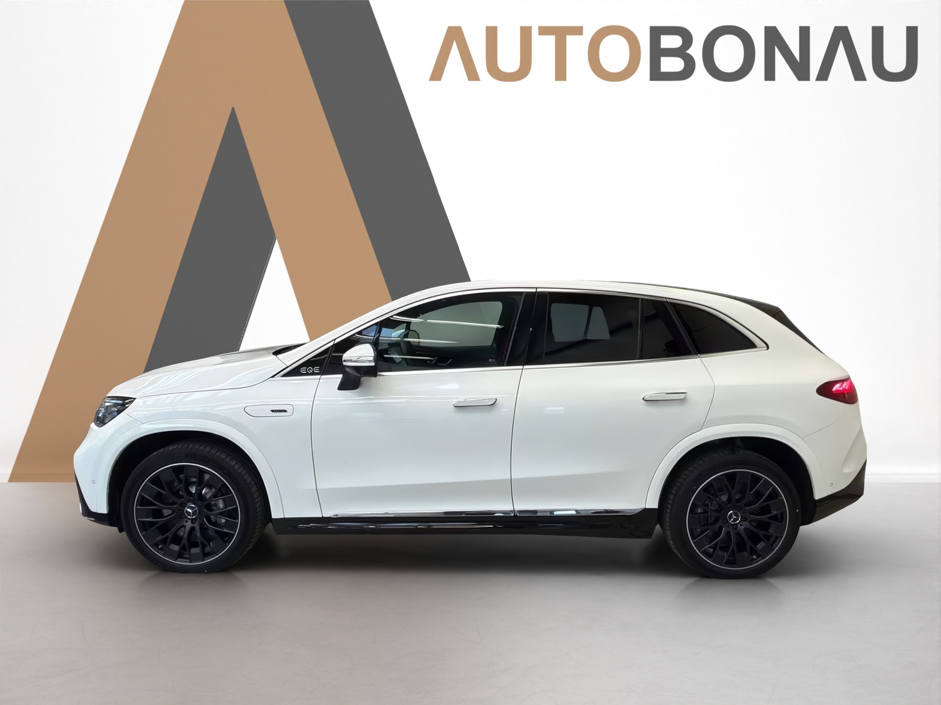 MERCEDES-BENZ EQE SUV AMG 43 4 Matic-image-1