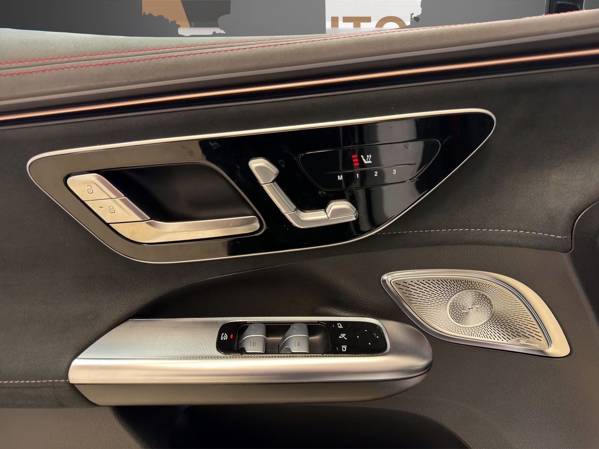 MERCEDES-BENZ EQE SUV AMG 43 4 Matic-image-10
