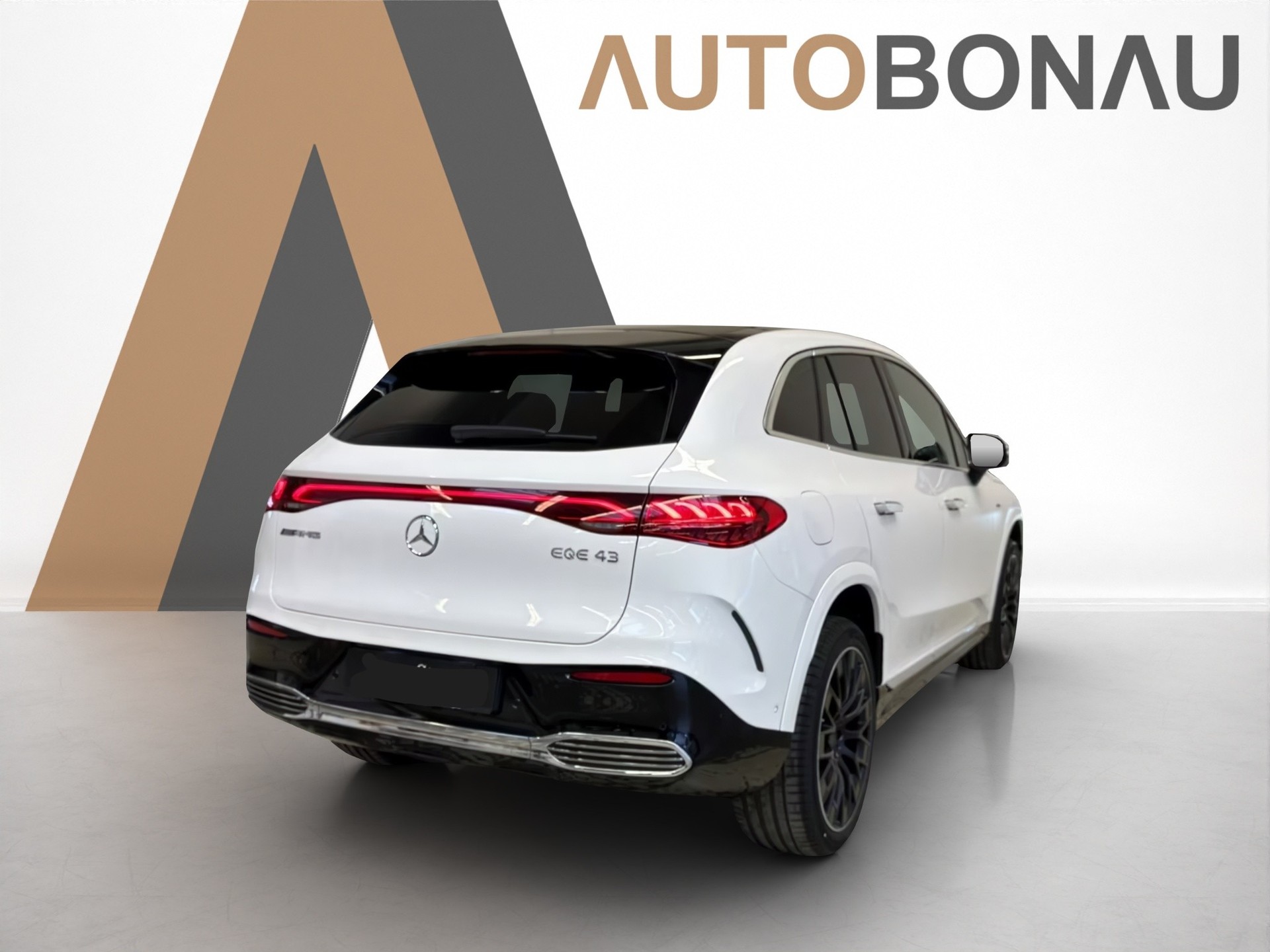MERCEDES-BENZ EQE SUV AMG 43 4 Matic-image-4