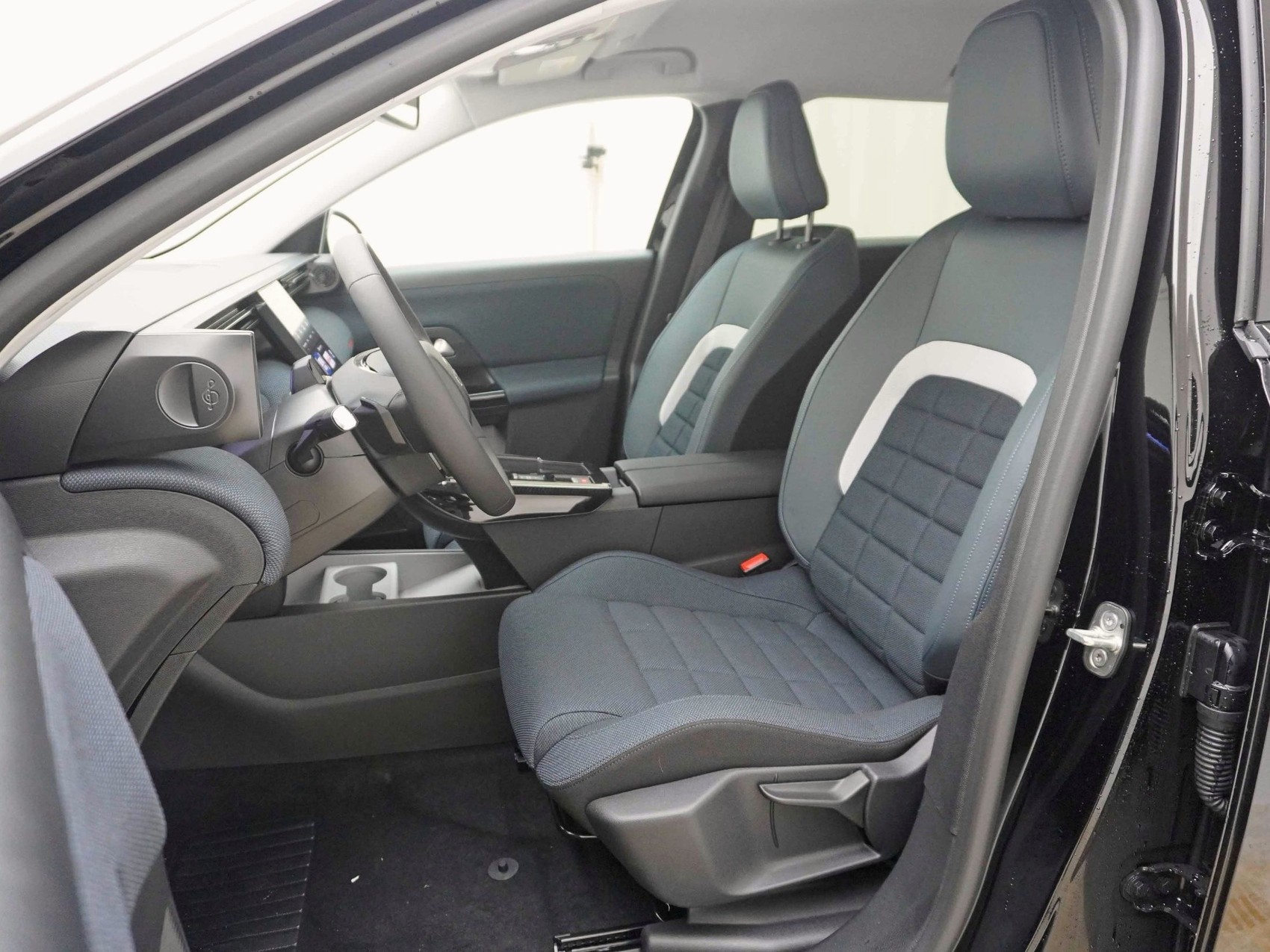 CITROEN C5 Aircross e-Plus-image-6
