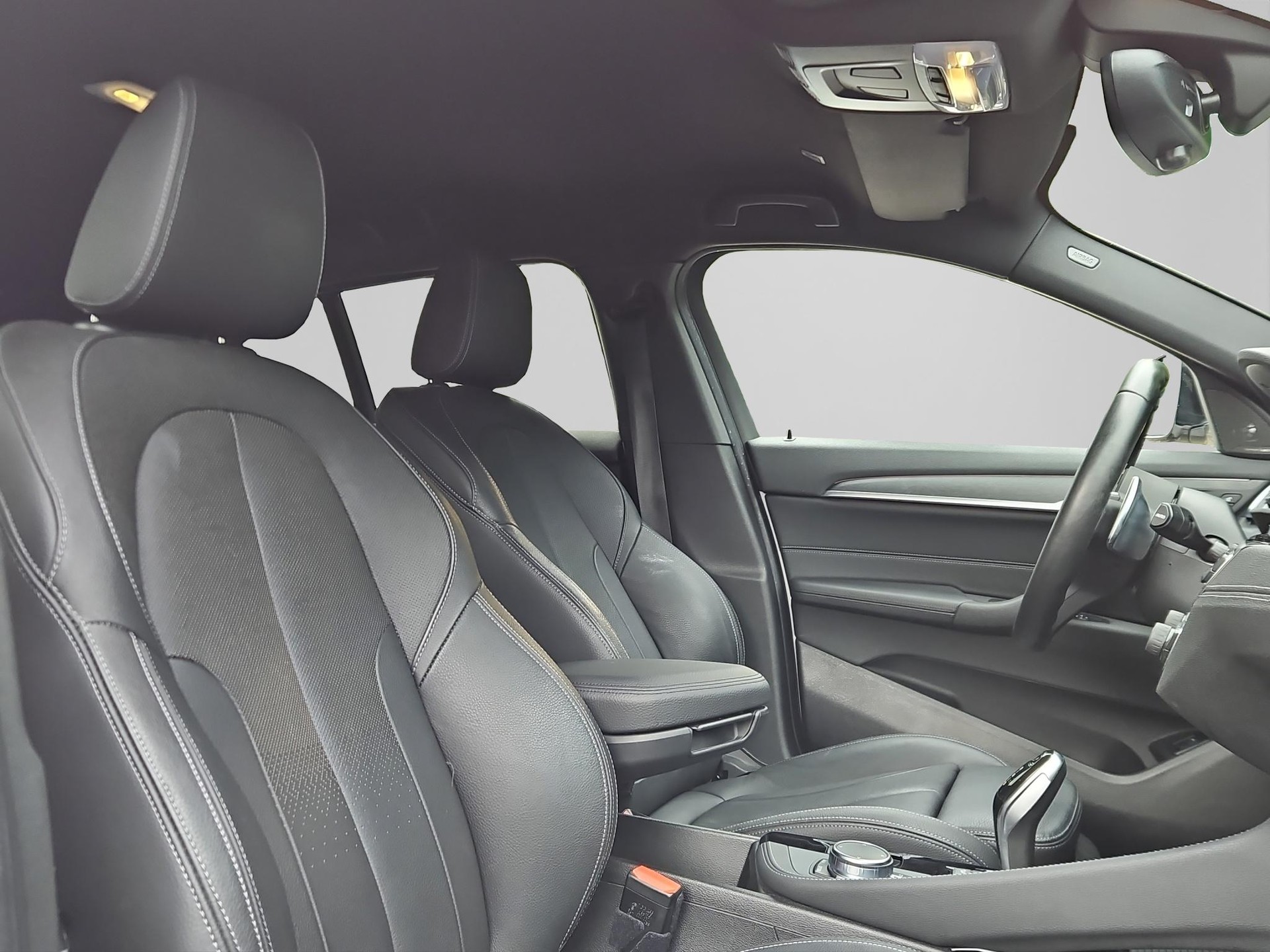 BMW X2 xDrive 20d M Sport Steptronic-image-13