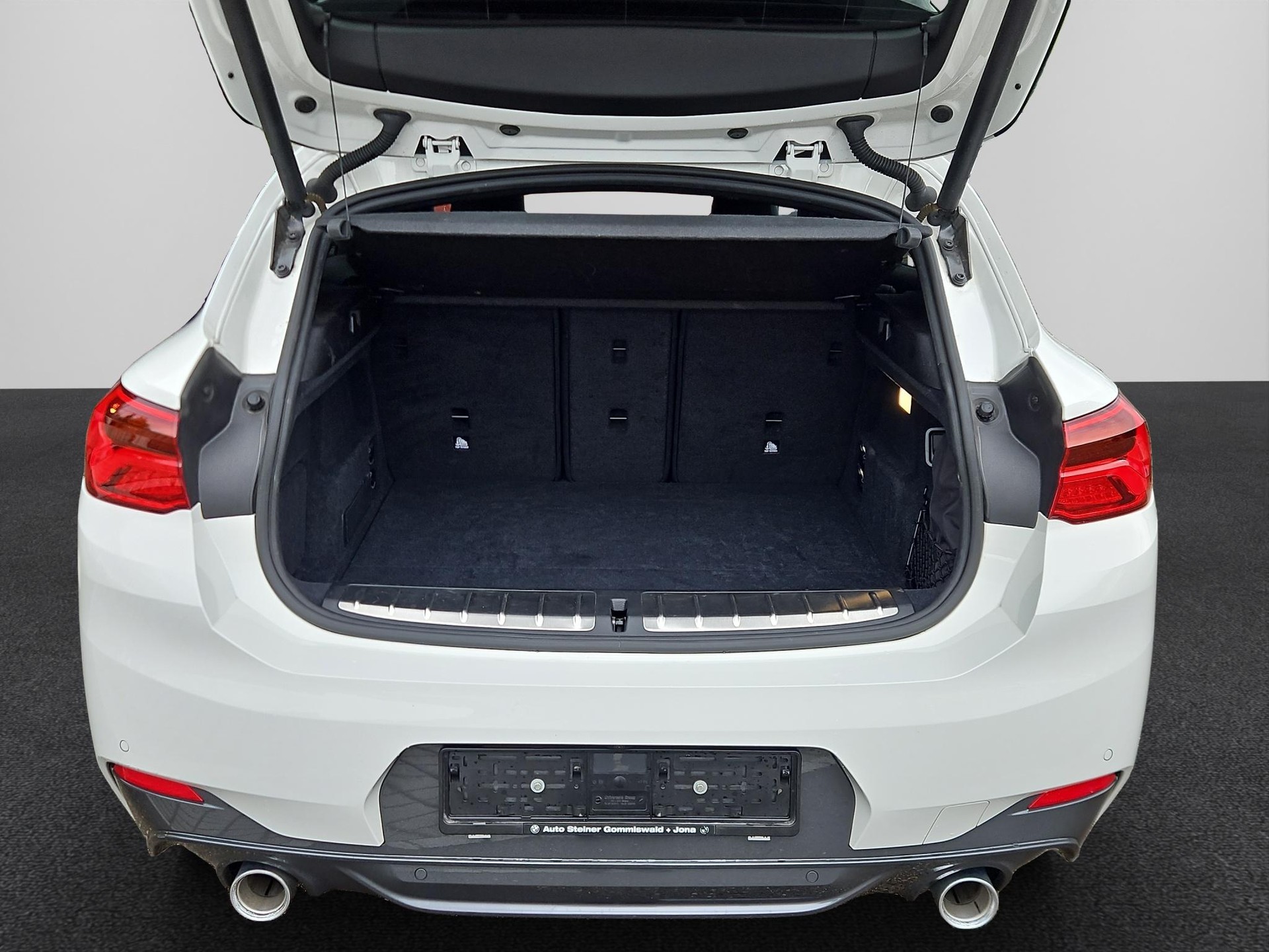 BMW X2 xDrive 20d M Sport Steptronic-image-17