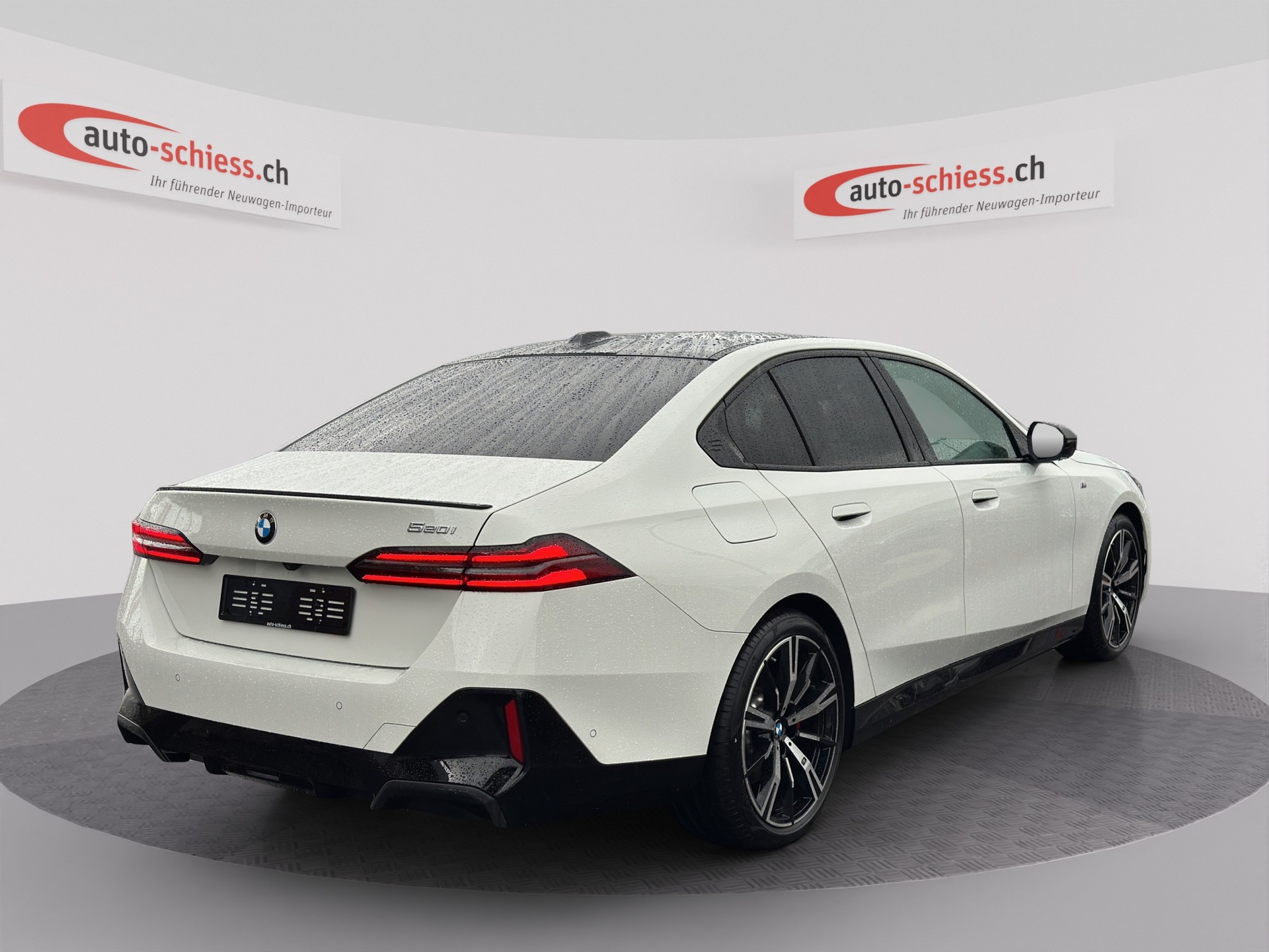 BMW 520i 48V M Sport Pro Steptronic-image-4