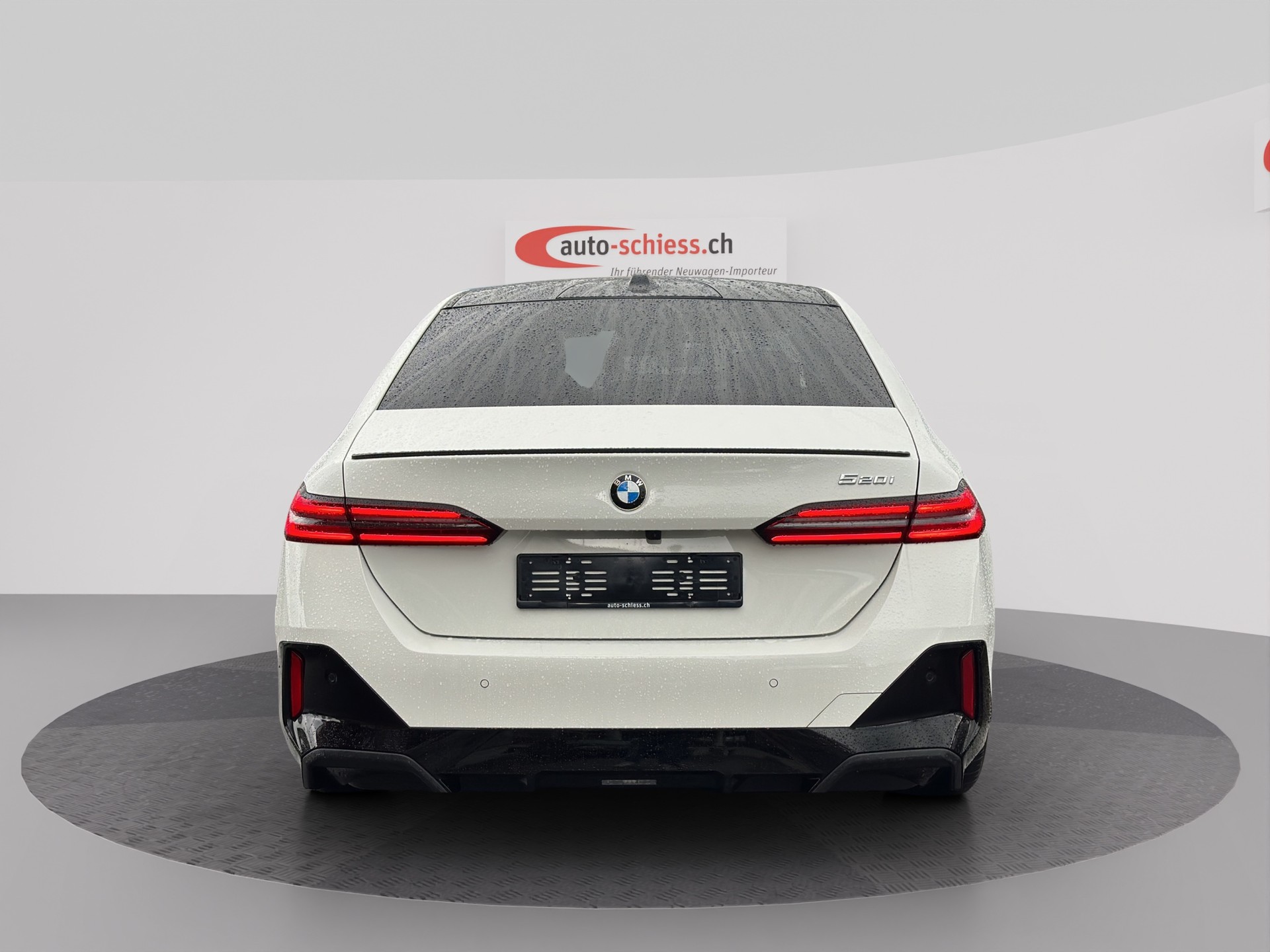 BMW 520i 48V M Sport Pro Steptronic-image-3