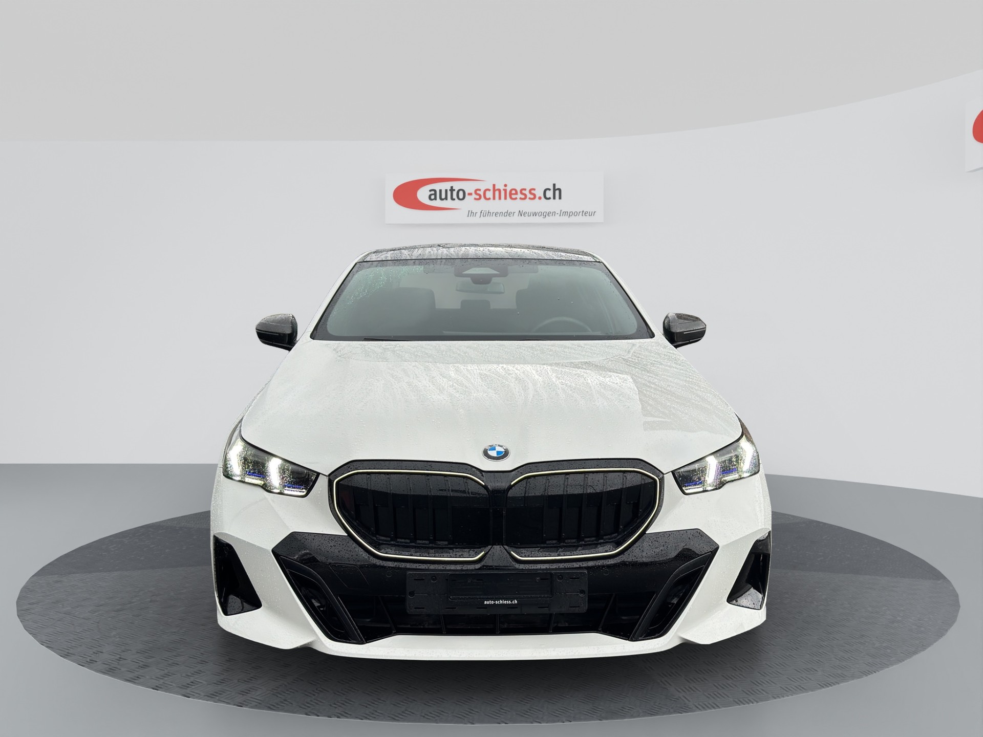 BMW 520i 48V M Sport Pro Steptronic-image-1