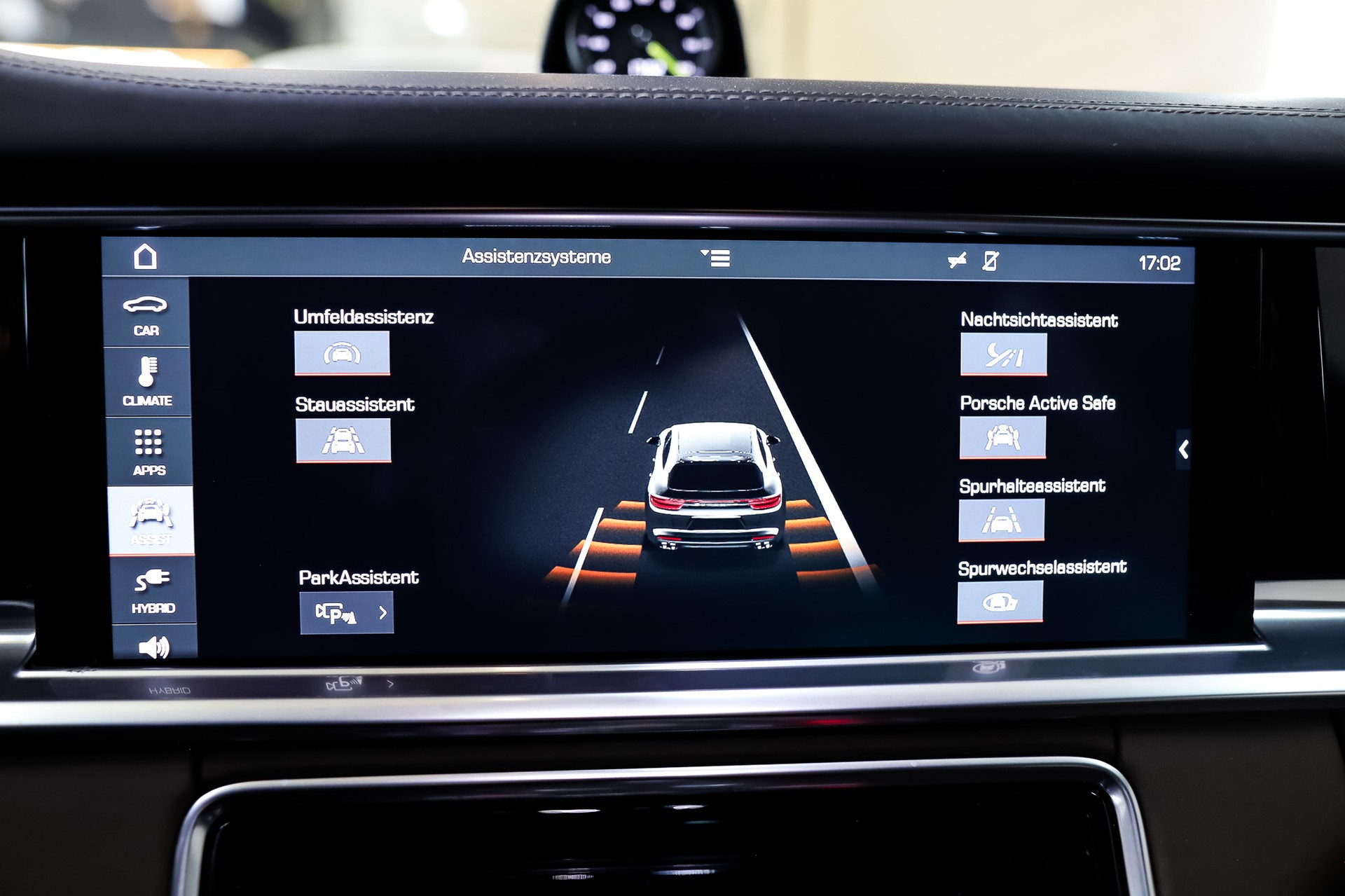 PORSCHE Panamera 4 E-Hybrid Sport Turismo PDK-image-13