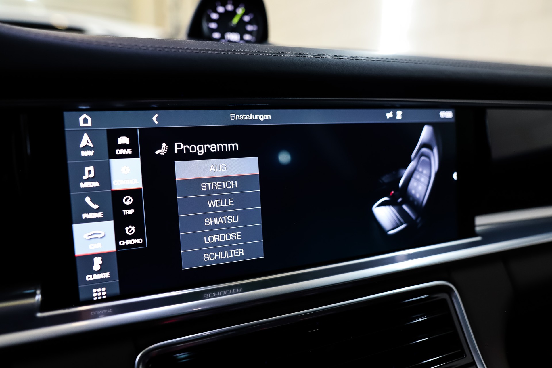 PORSCHE Panamera 4 E-Hybrid Sport Turismo PDK-image-15