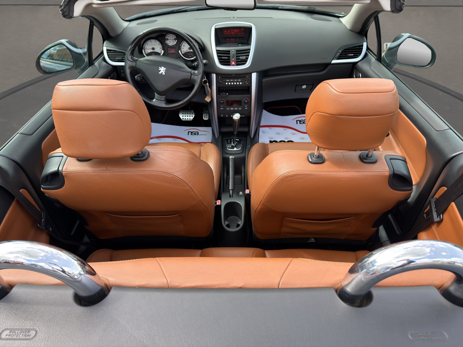 PEUGEOT 207 CC 1.6 16V Sport Automatic-image-12
