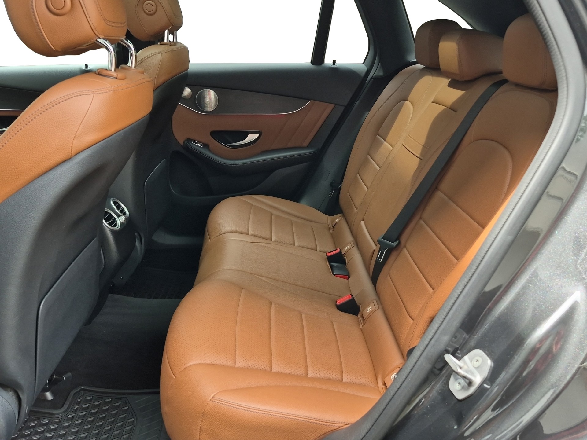 MERCEDES-BENZ GLC 300 d AMG Line 4Matic 9G-Tronic *Burmester/Anhängerkupplung*-image-12