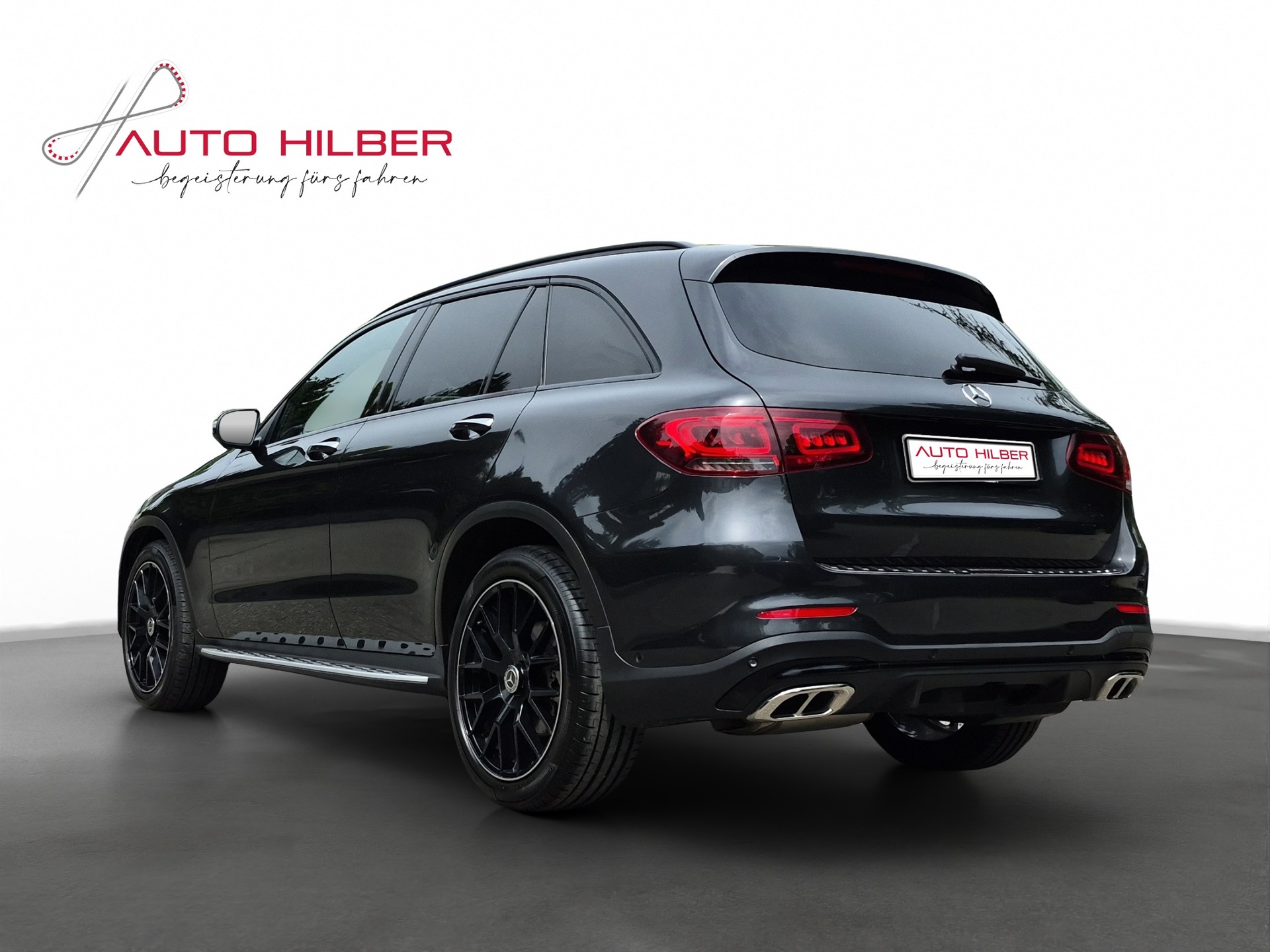 MERCEDES-BENZ GLC 300 d AMG Line 4Matic 9G-Tronic *Burmester/Anhängerkupplung*-image-3