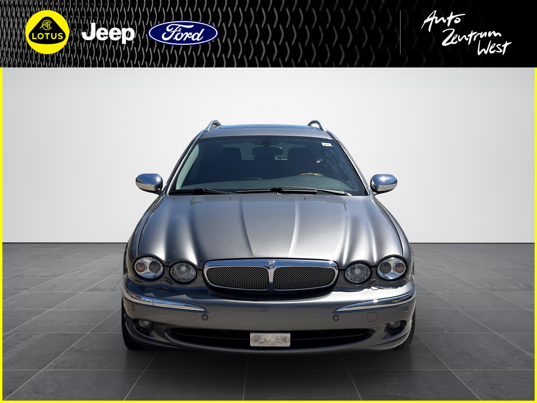 JAGUAR X-Type Estate 3.0 V6 Traction4 Sov. Anniv. Aut.-image-7