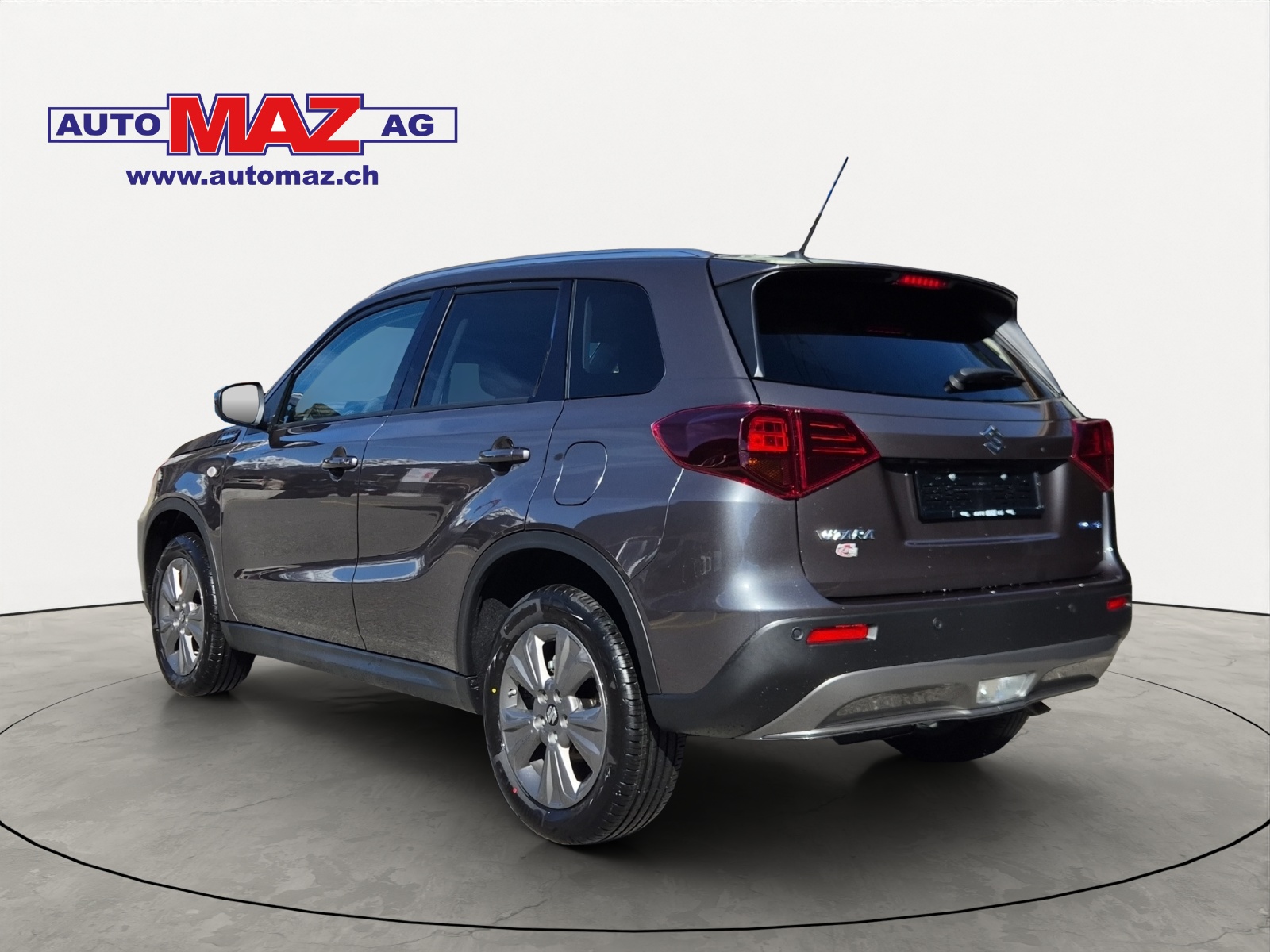 SUZUKI Vitara 1.4 Boosterjet Compact Top 4x4 Hybrid Automatic-image-3