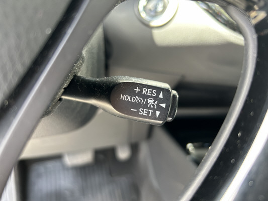 TOYOTA C-HR 1.2 Trend 4WD-image-14