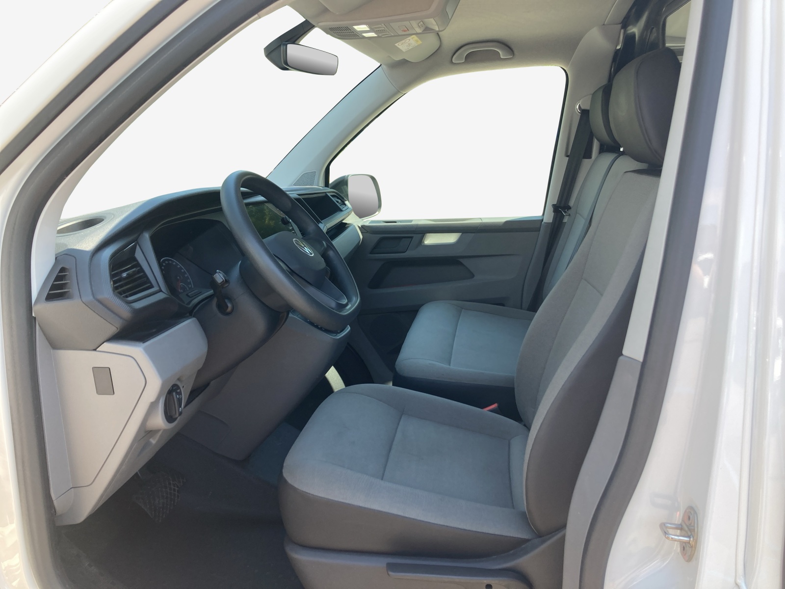VW T6.1 2.0 TDI DSG-image-7