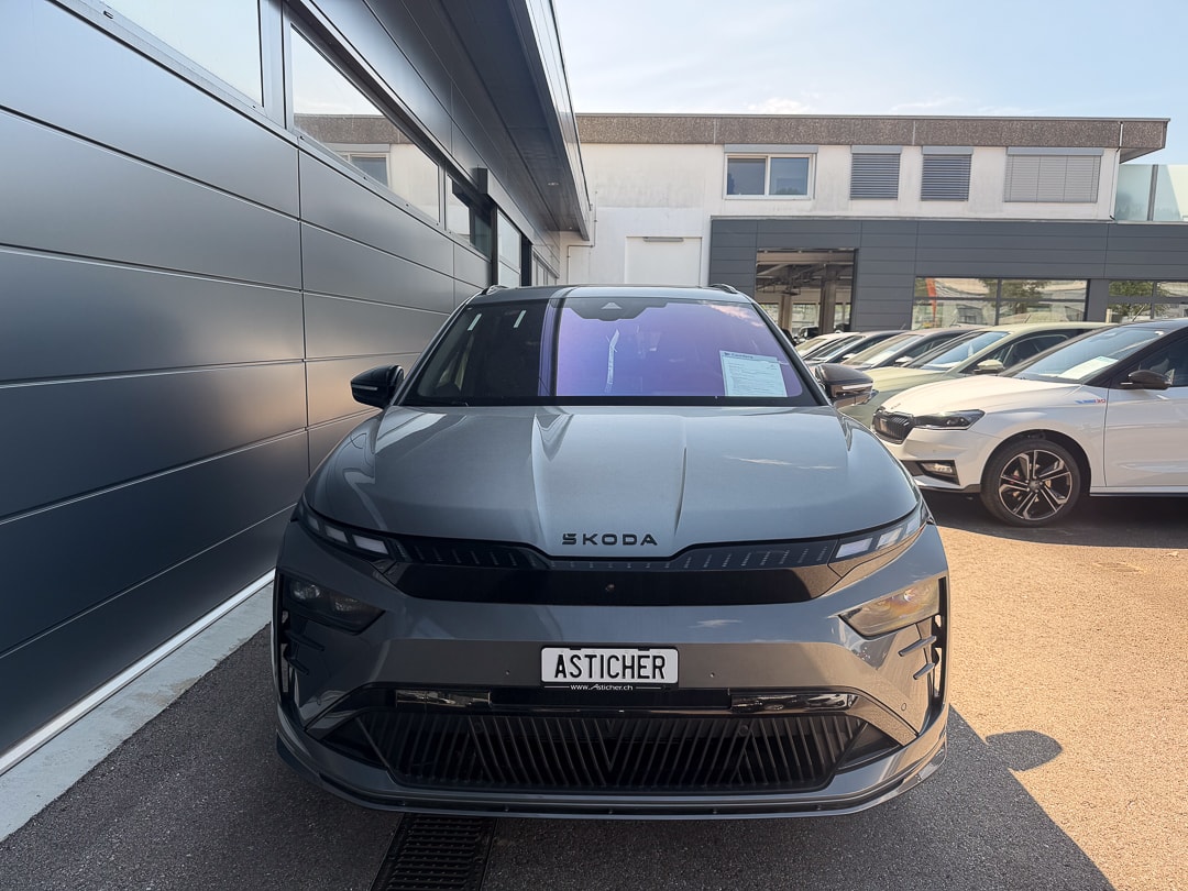 SKODA Enyaq 4x4 RS-image-1