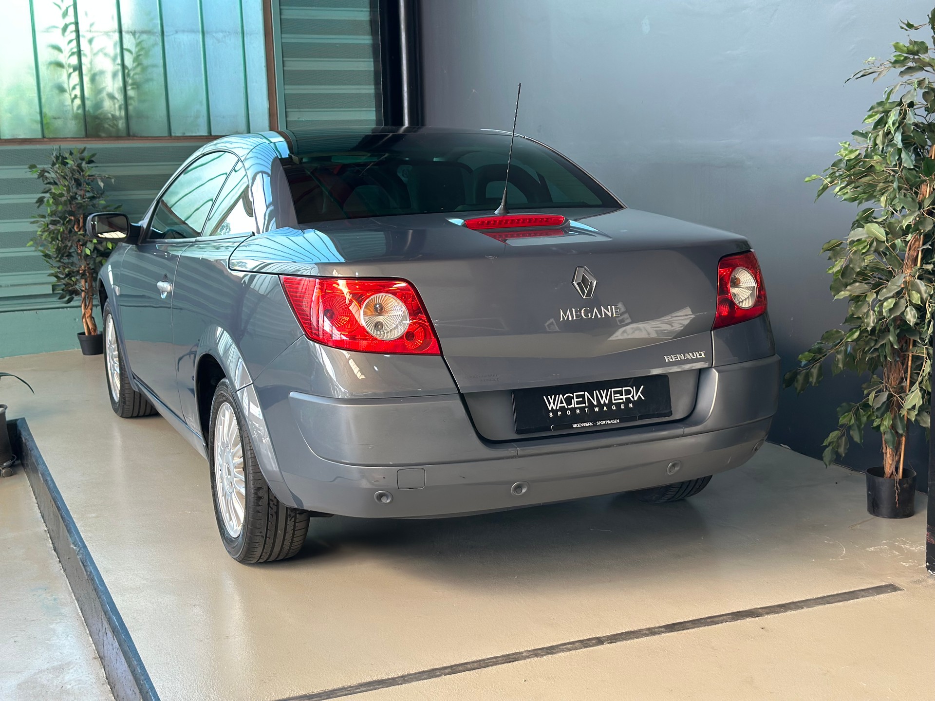RENAULT Mégane C-C 2.0 16V Exception-image-15